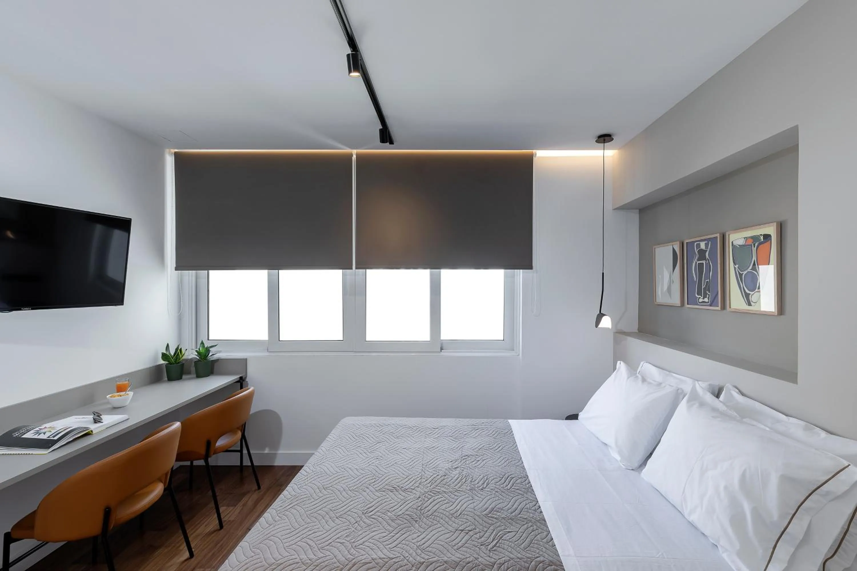 Bed in The Athenians Art Apartments