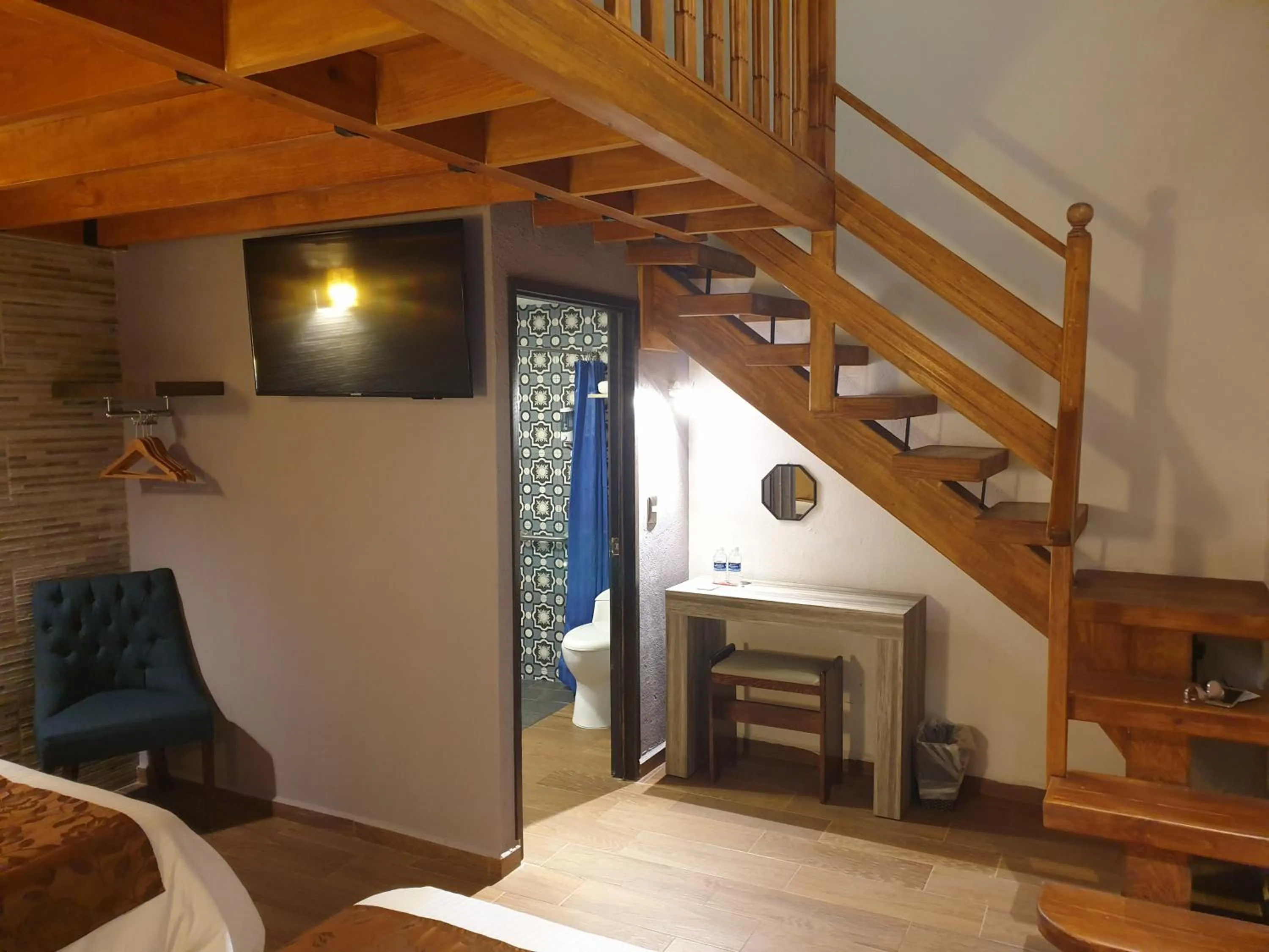 Photo of the whole room in Hotel Don Carlos