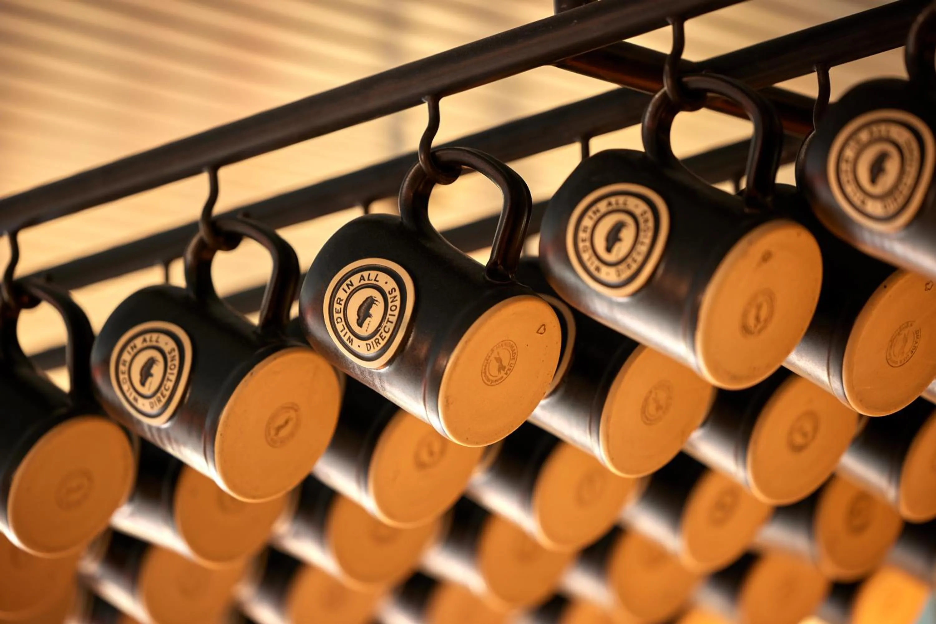 Drinks in High Country Motor Lodge - Near NAU and Downtown