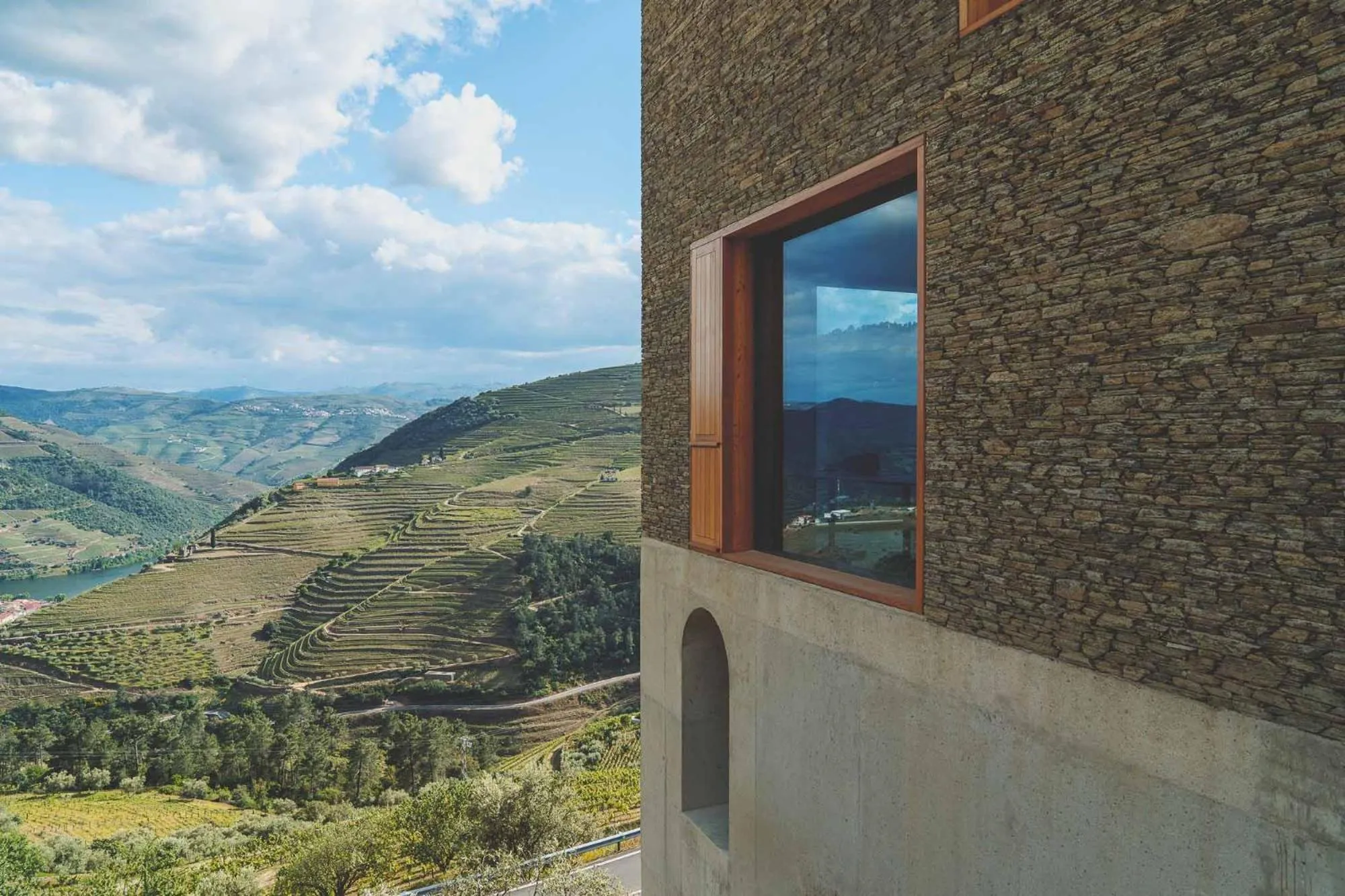 Property building in Casa do Arco by Douro Exclusive