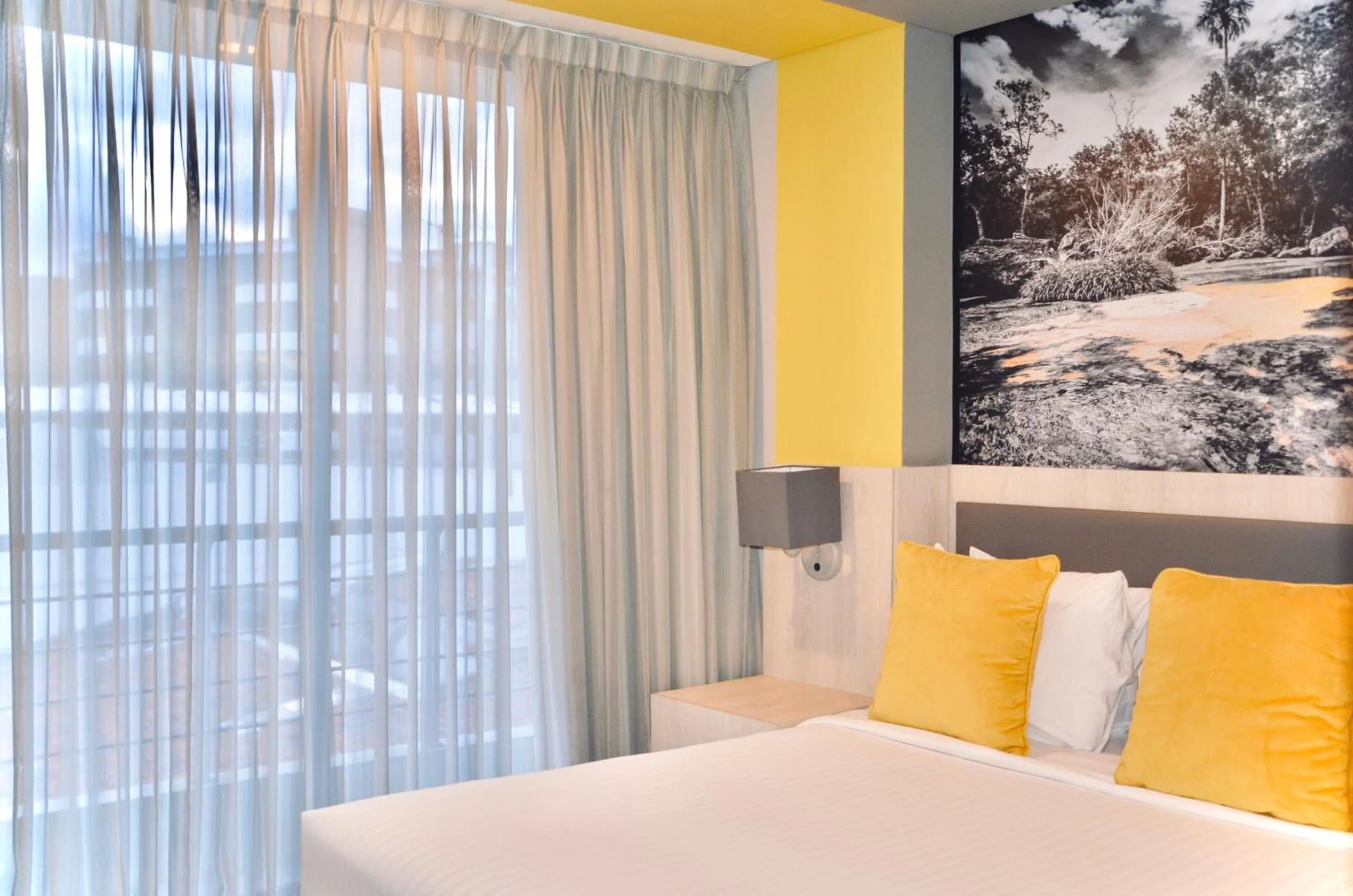 Bed in Suites Home 118 By SHG