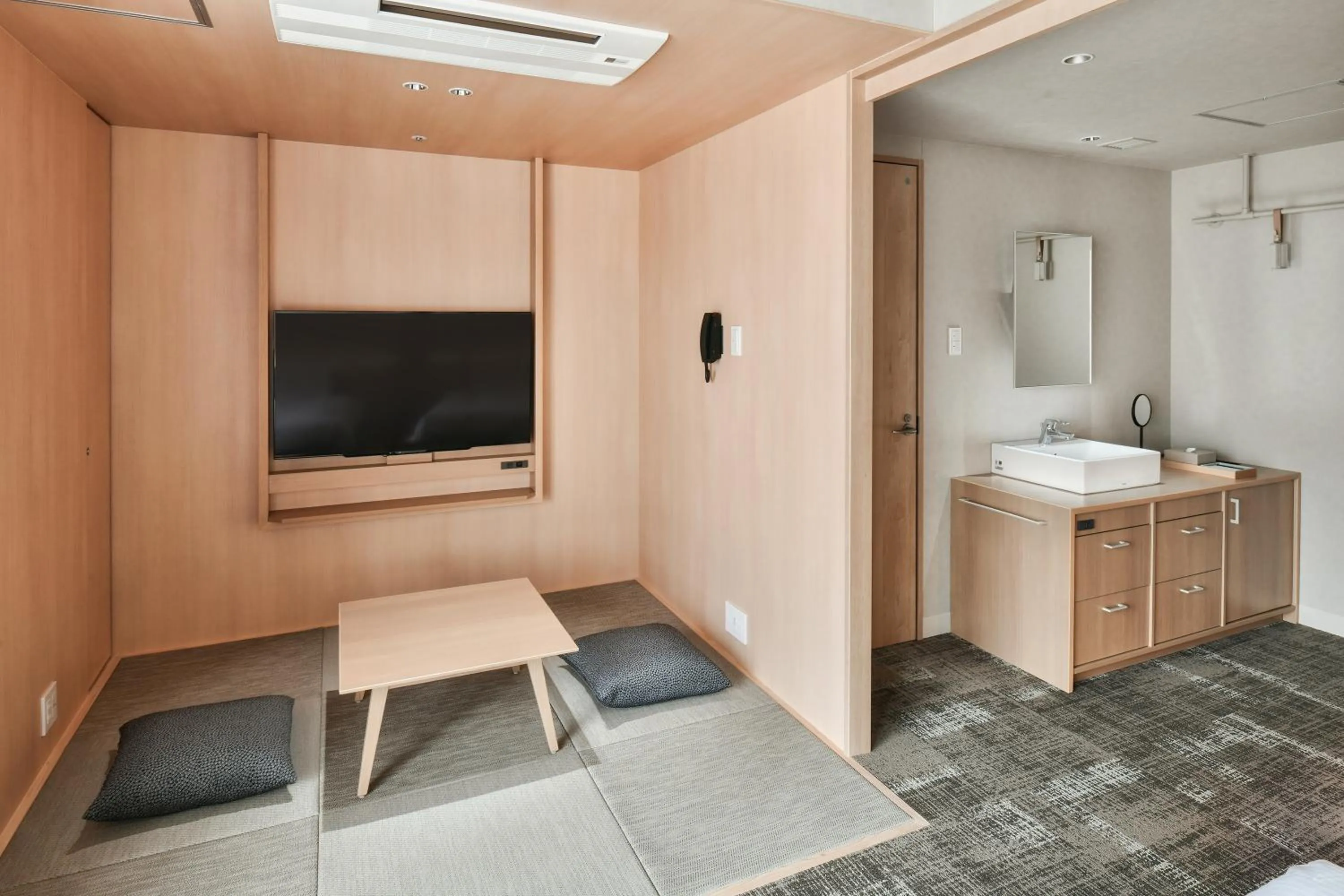 Photo of the whole room in REF Matsuyama City Station by VESSEL HOTELS