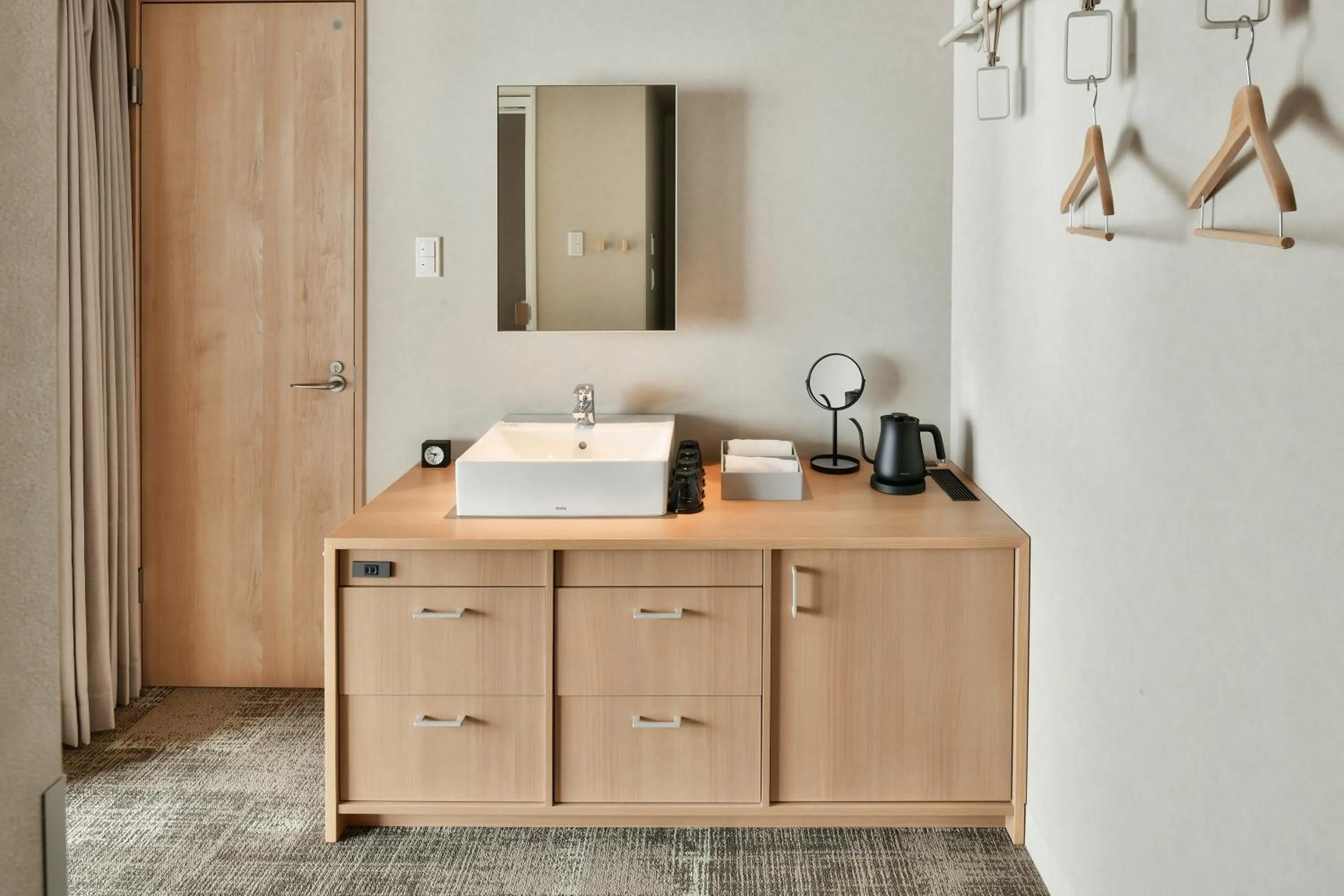 Coffee/tea facilities in REF Matsuyama City Station by VESSEL HOTELS