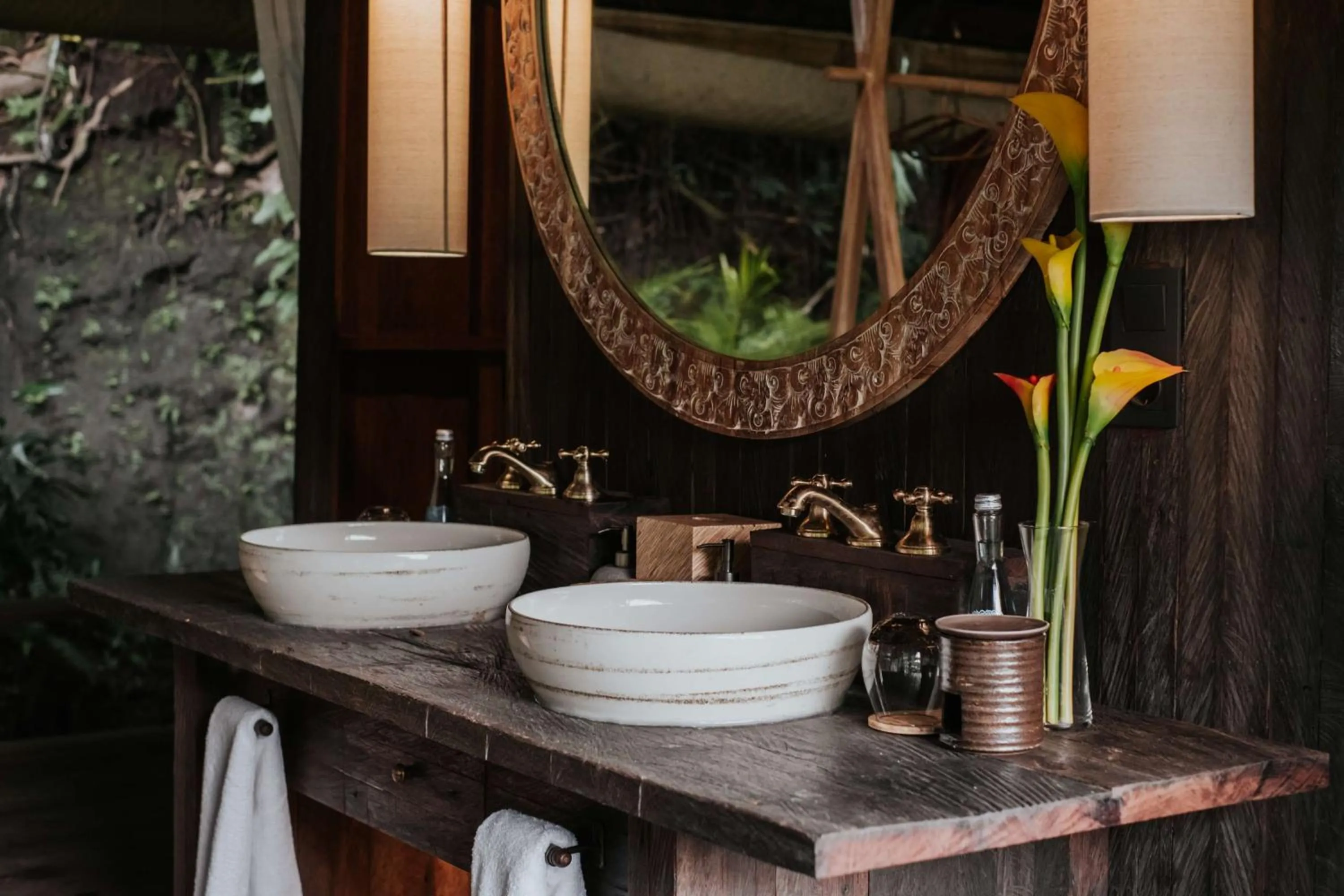 Bathroom in Buahan, a Banyan Tree Escape