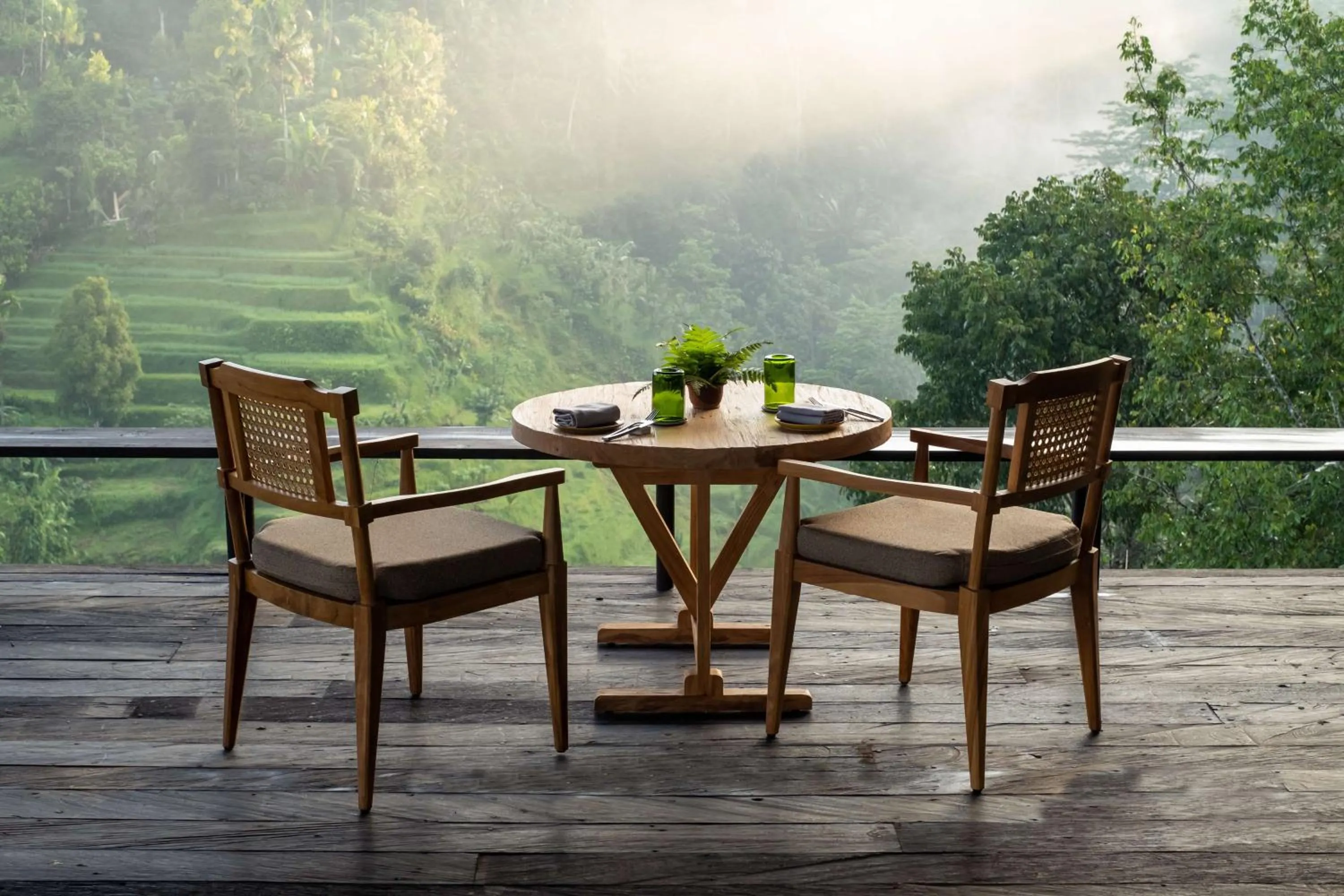 Restaurant/places to eat in Buahan, a Banyan Tree Escape