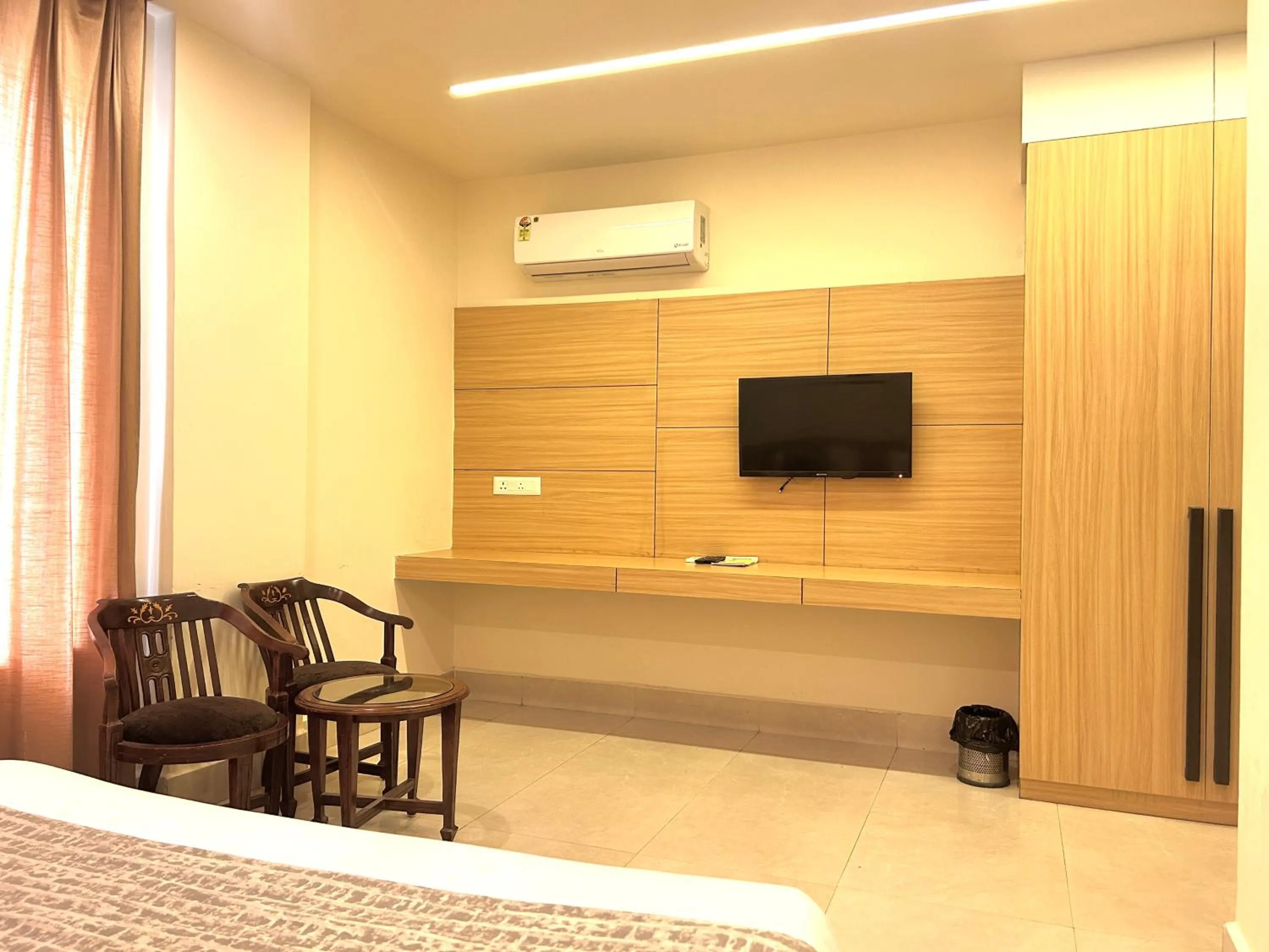 air conditioner in Hotel Aqua Vibes