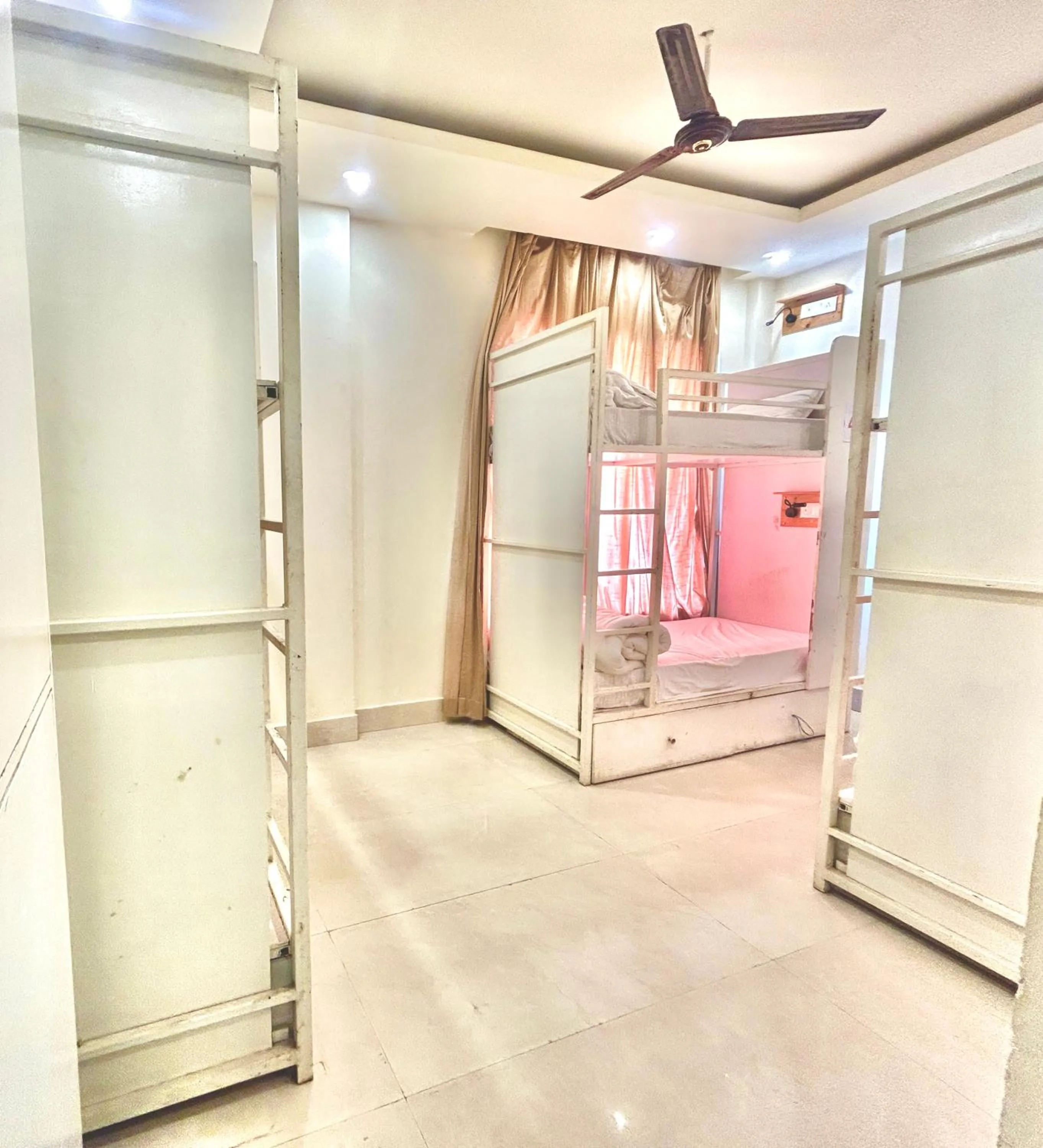 Bedroom in Hotel Aqua Vibes