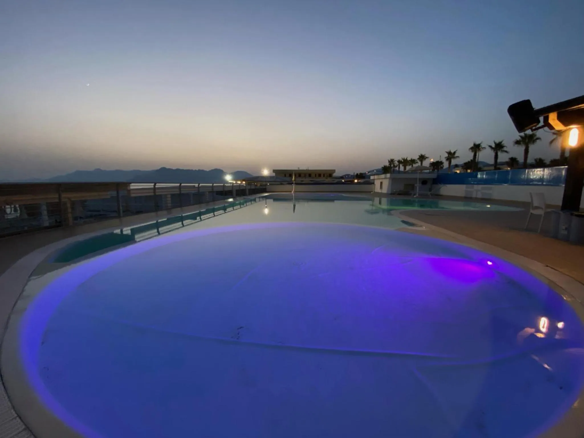 Swimming pool in Blu Hotel