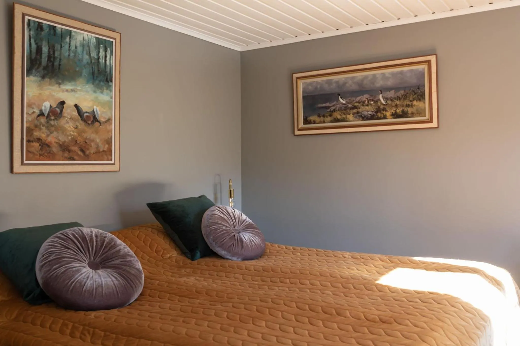 Bed in Bergs Gård & Hållsvikens Gård