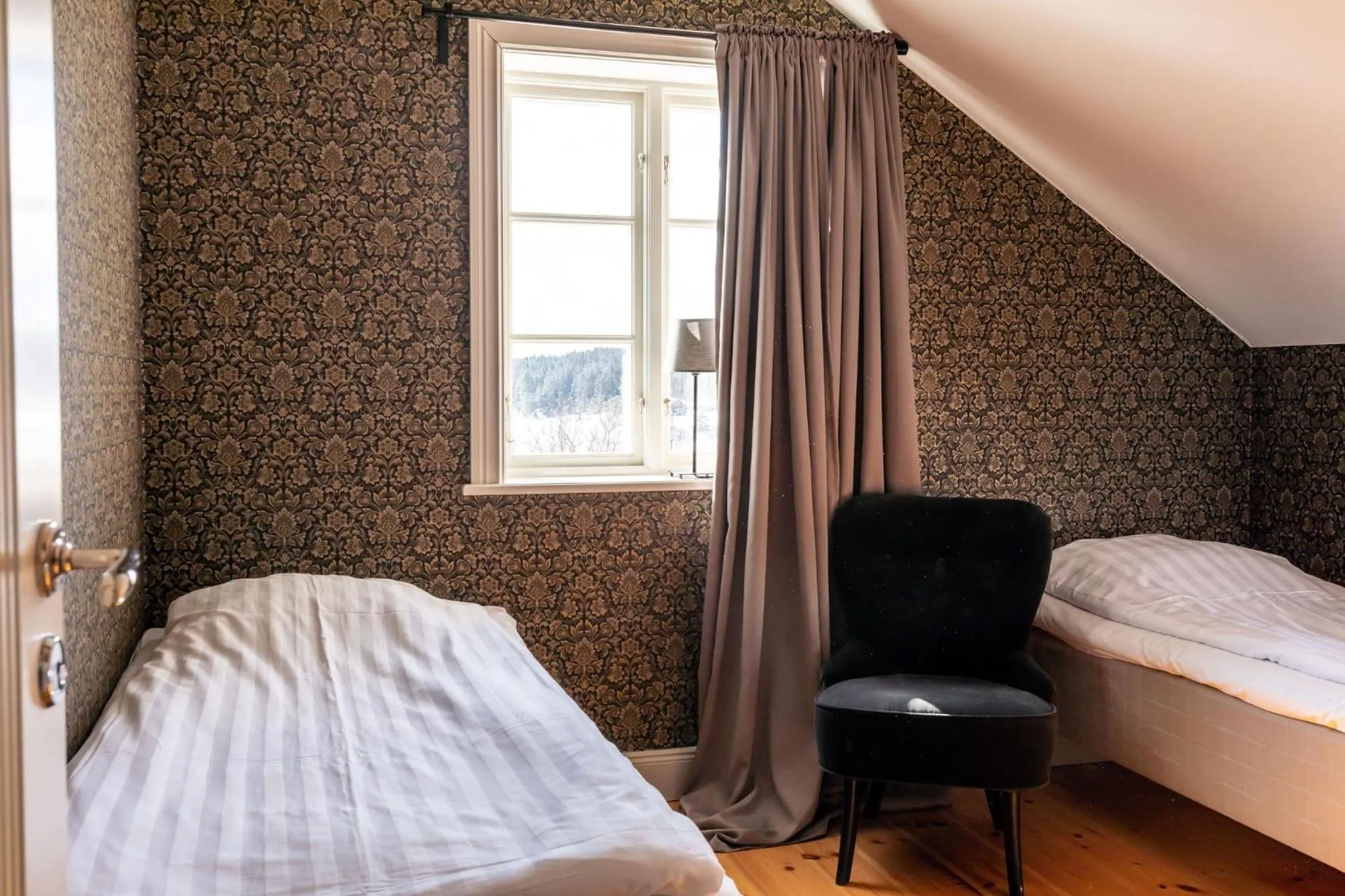 Bedroom, Bed in Bergs Gård & Hållsvikens Gård