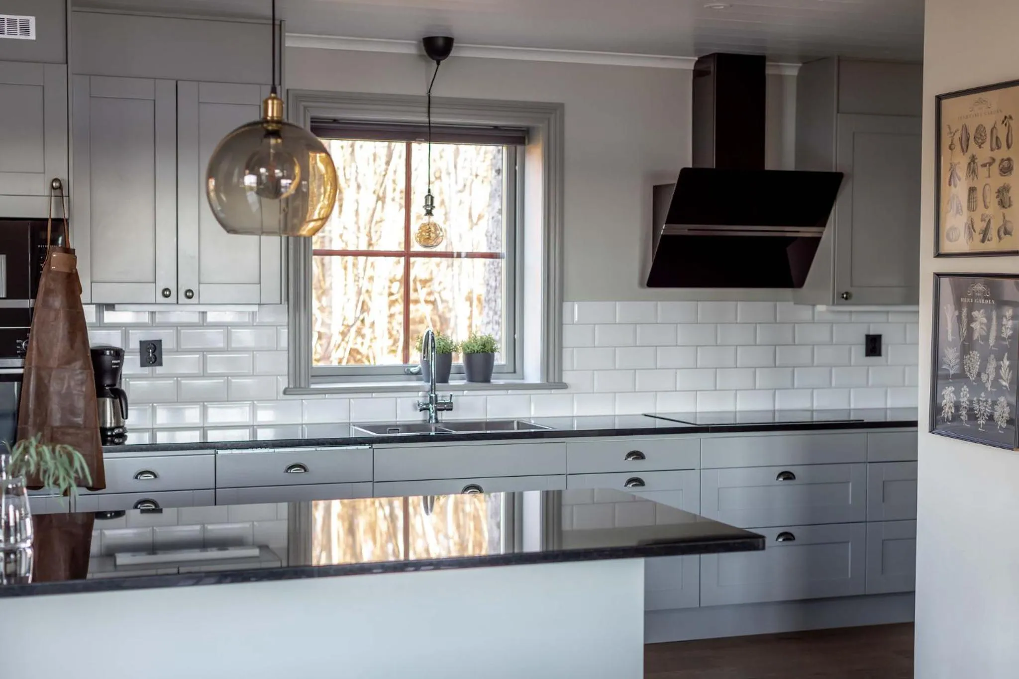 Bergs Gård & Hållsvikens Gård