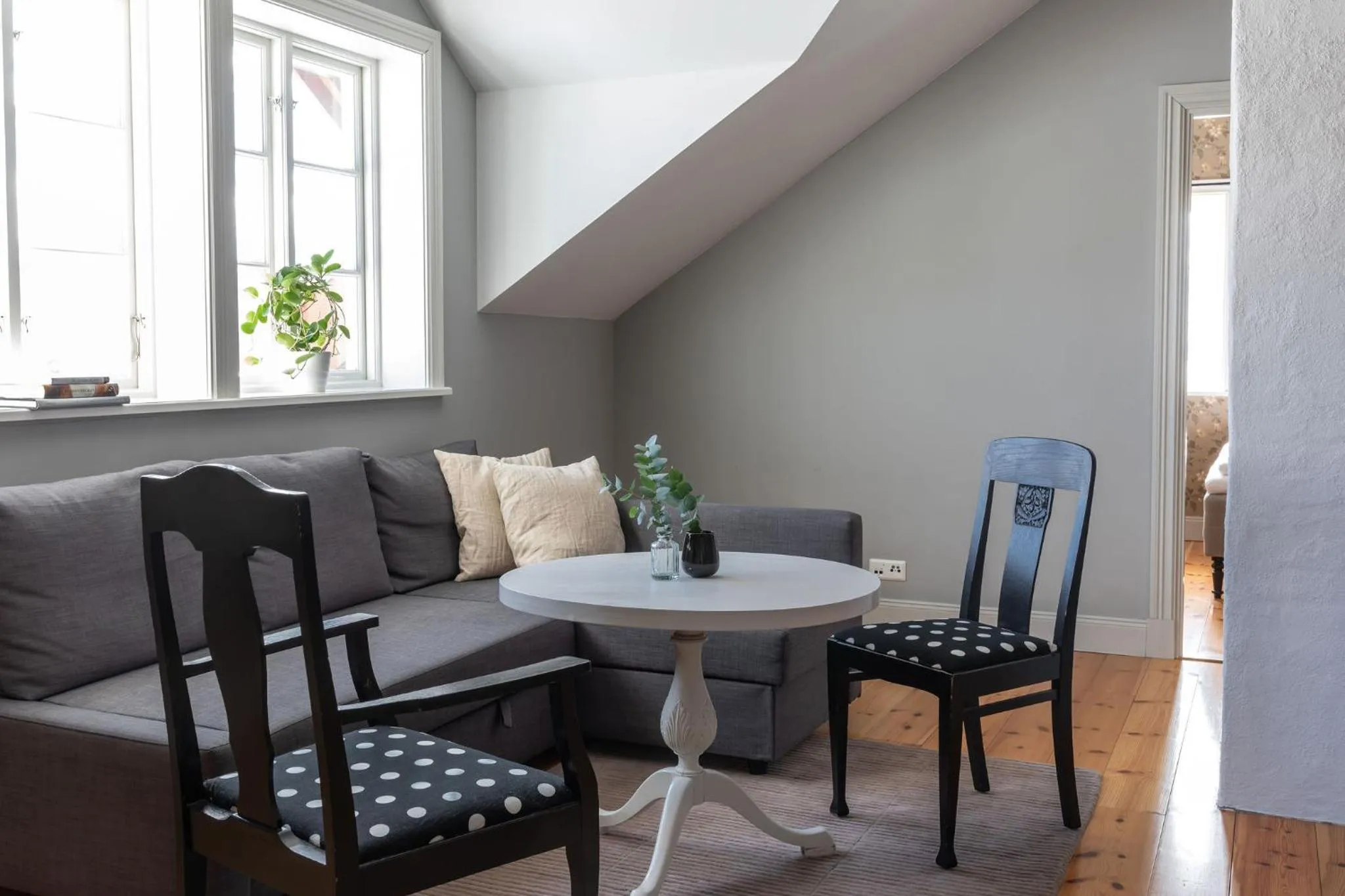 Living room in Bergs Gård & Hållsvikens Gård