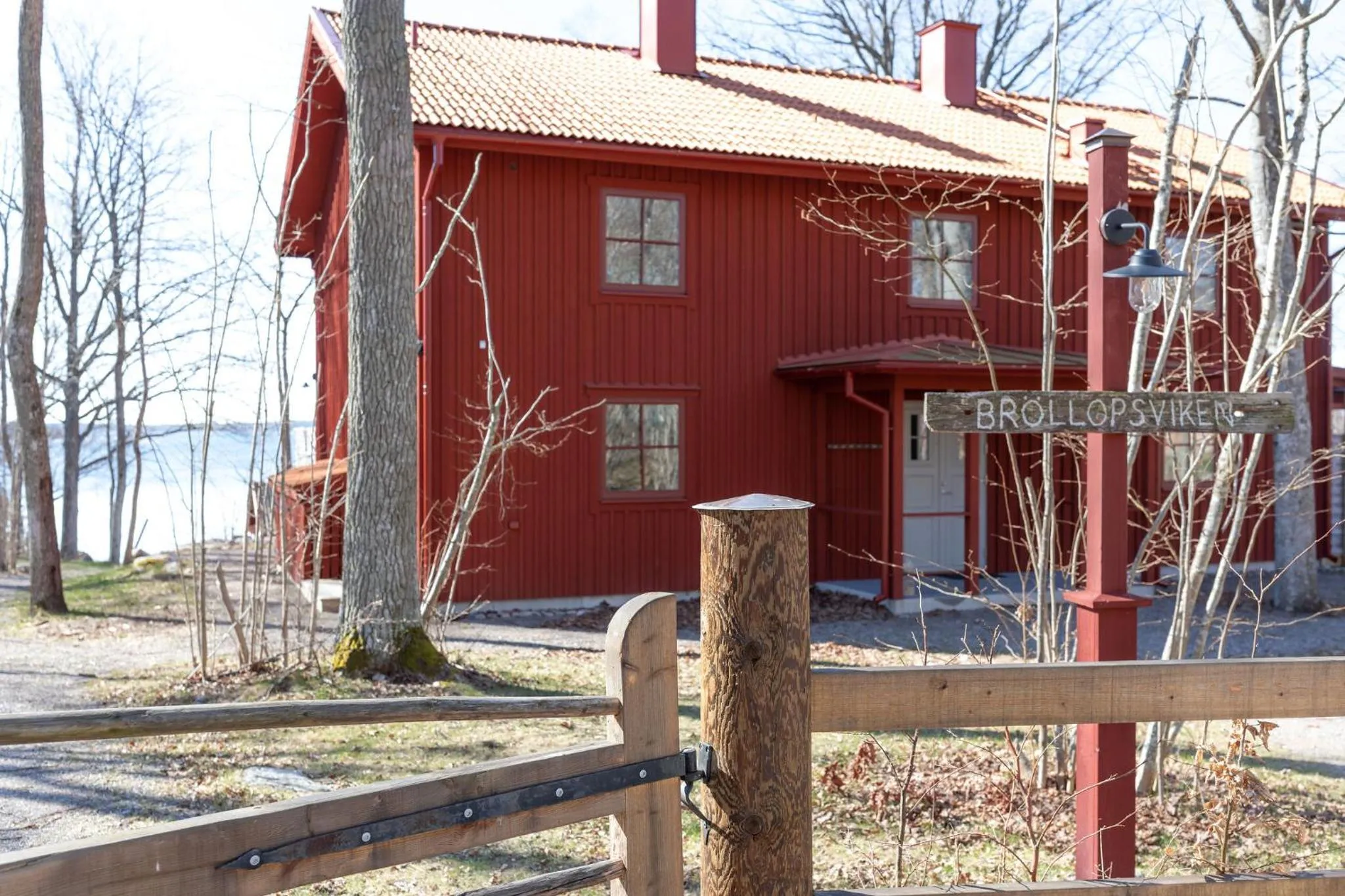 Bergs Gård & Hållsvikens Gård
