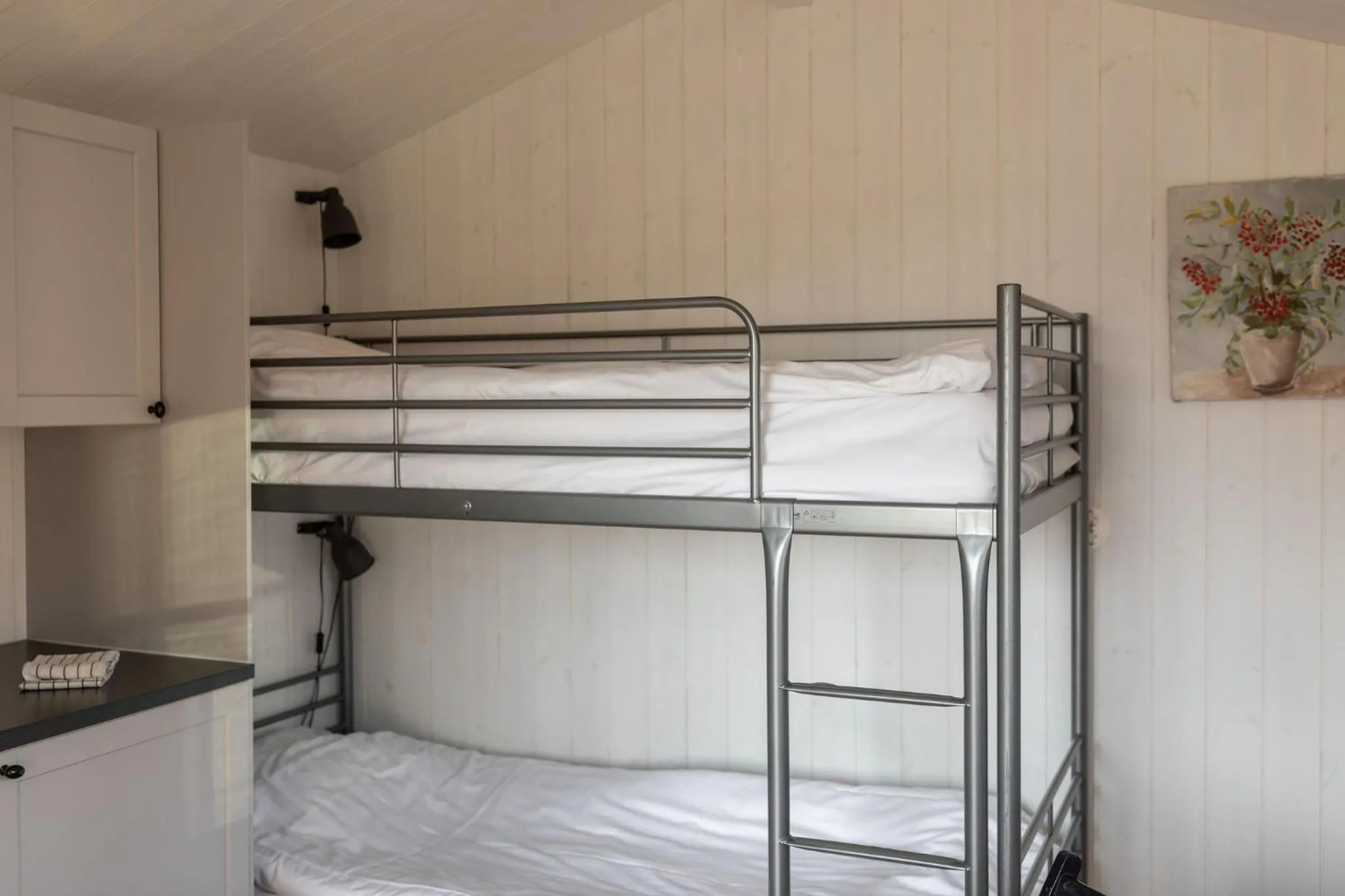 Photo of the whole room, Bed in Bergs Gård & Hållsvikens Gård