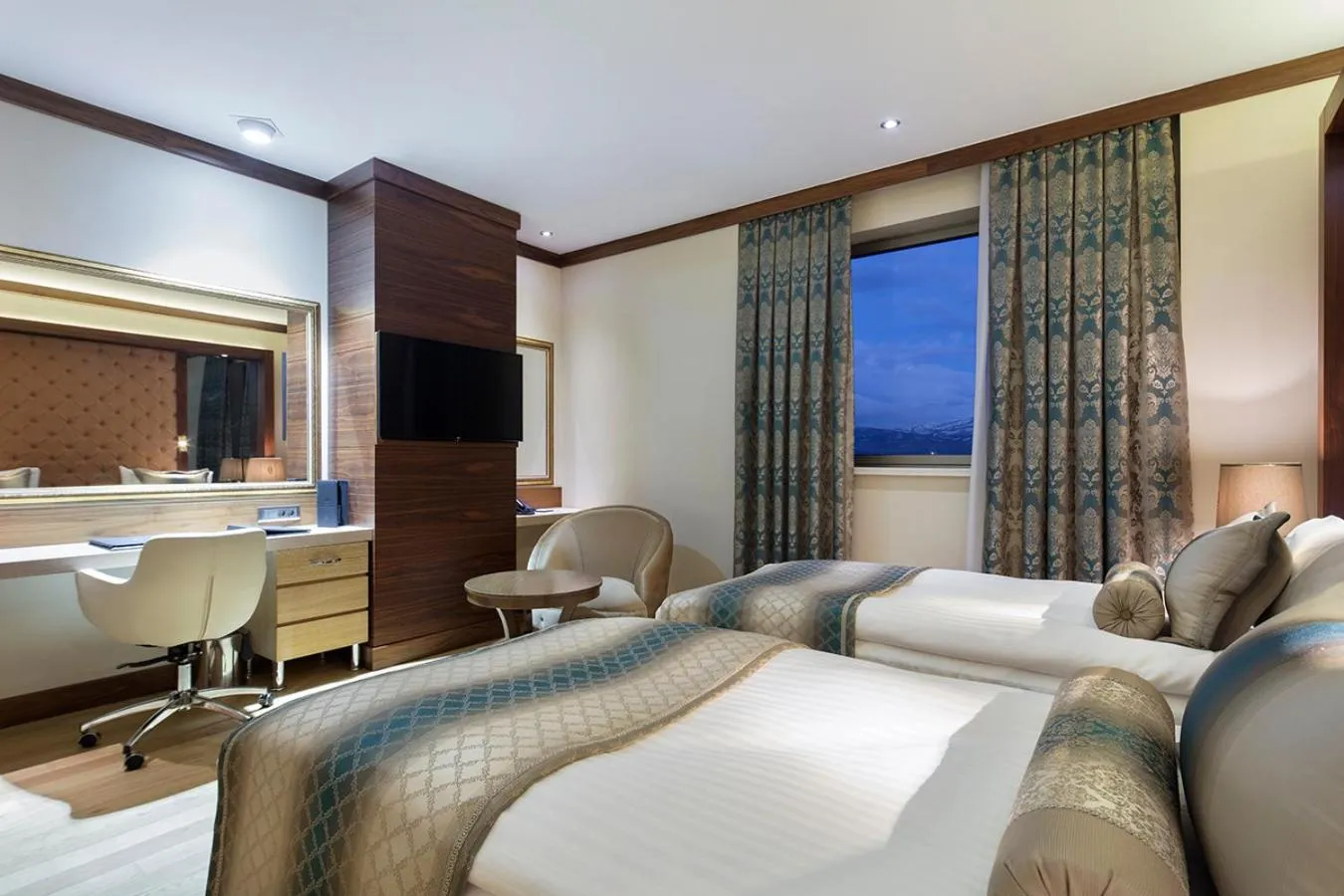 Bed in Grand Millennium Konya