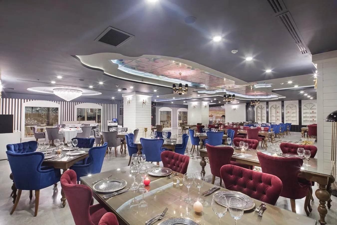 Restaurant/places to eat in Grand Millennium Konya