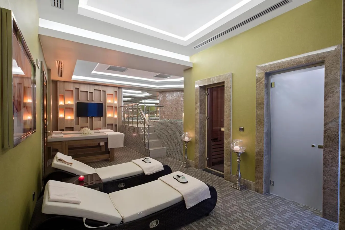 Spa and wellness centre/facilities, Bed in Grand Millennium Konya