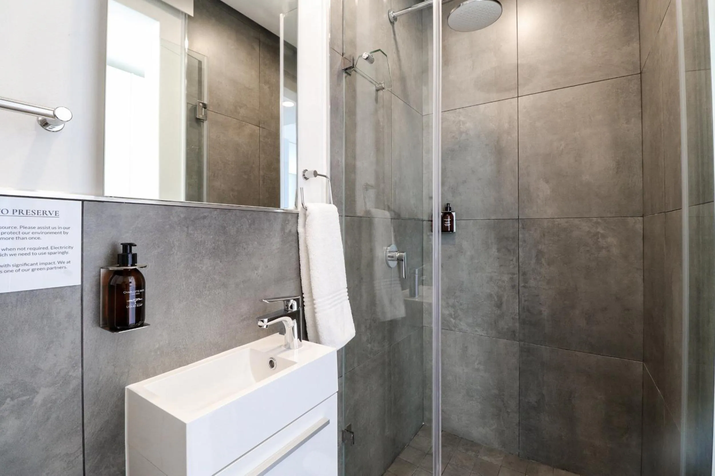 Toilet in Reserved Suites Illovo