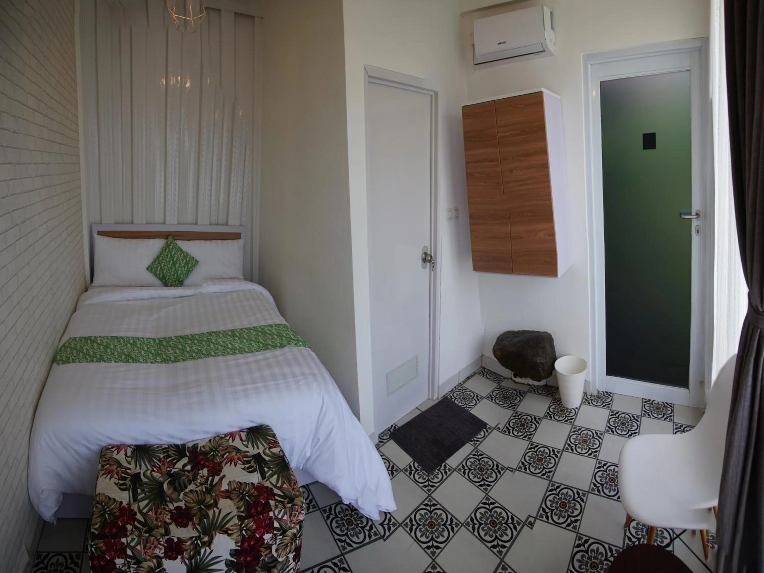 Bedroom, Bed in GSV Cottage Sharia