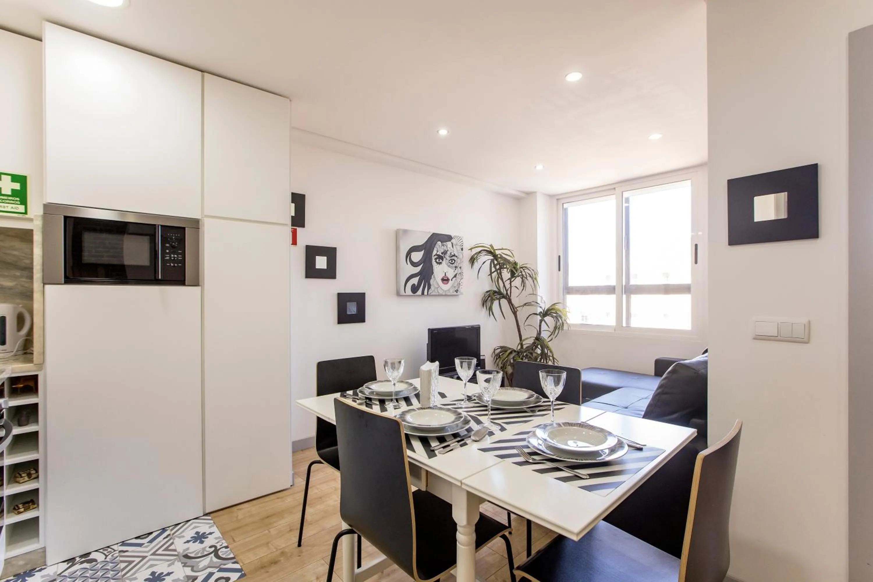 1BR Flat in Trindade w/ AC by metro station