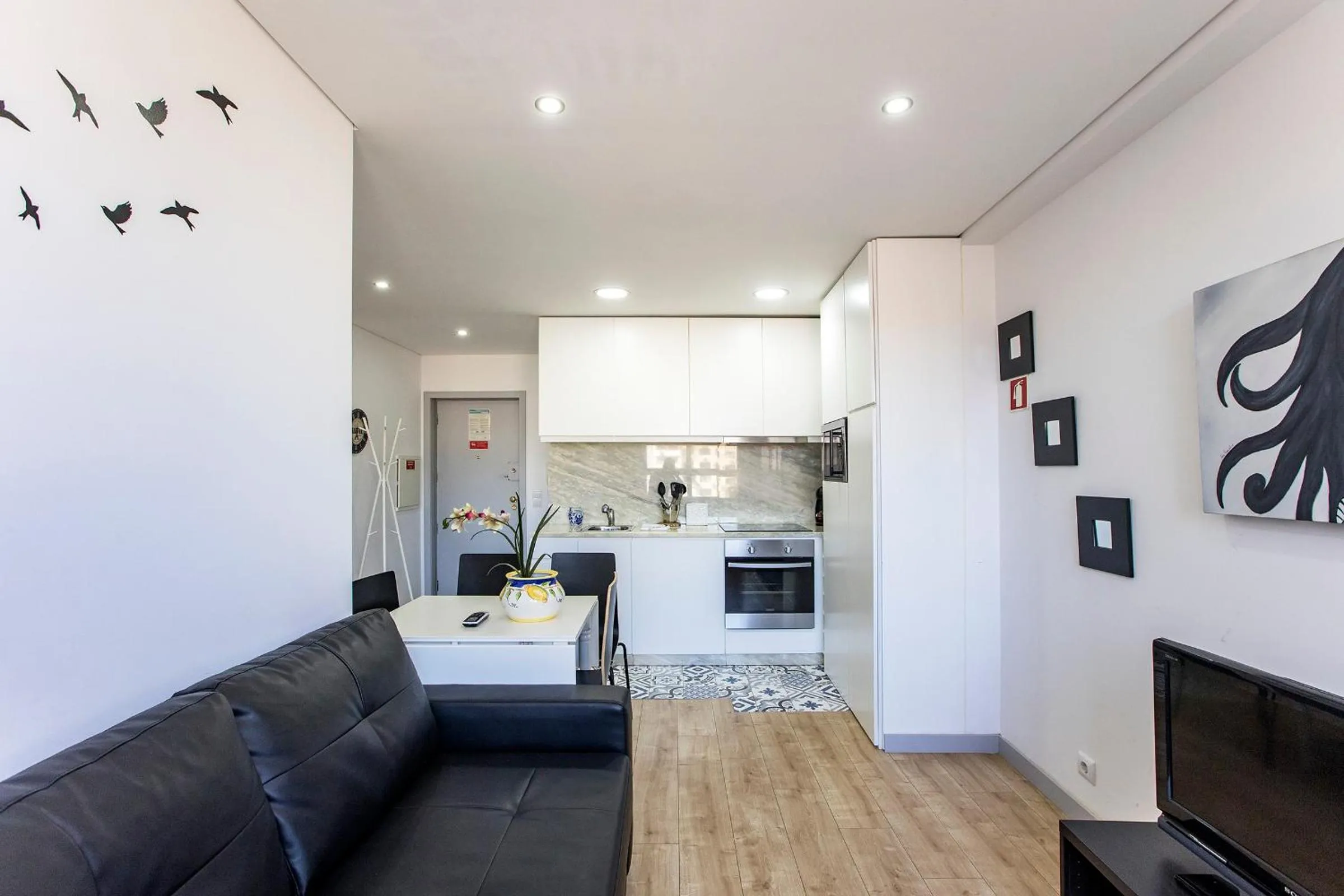 1BR Flat in Trindade w/ AC by metro station