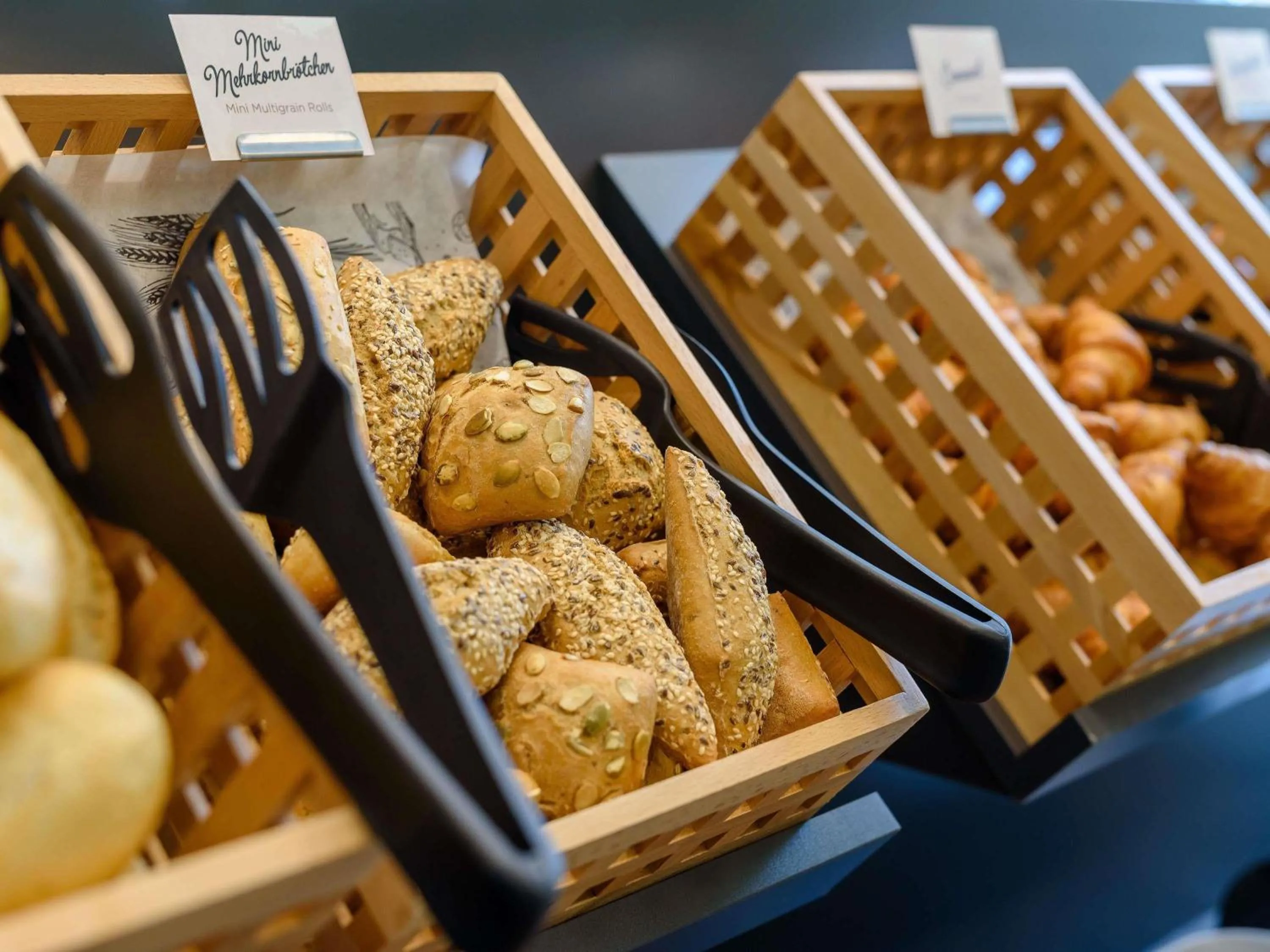 Breakfast in ibis Styles Coburg