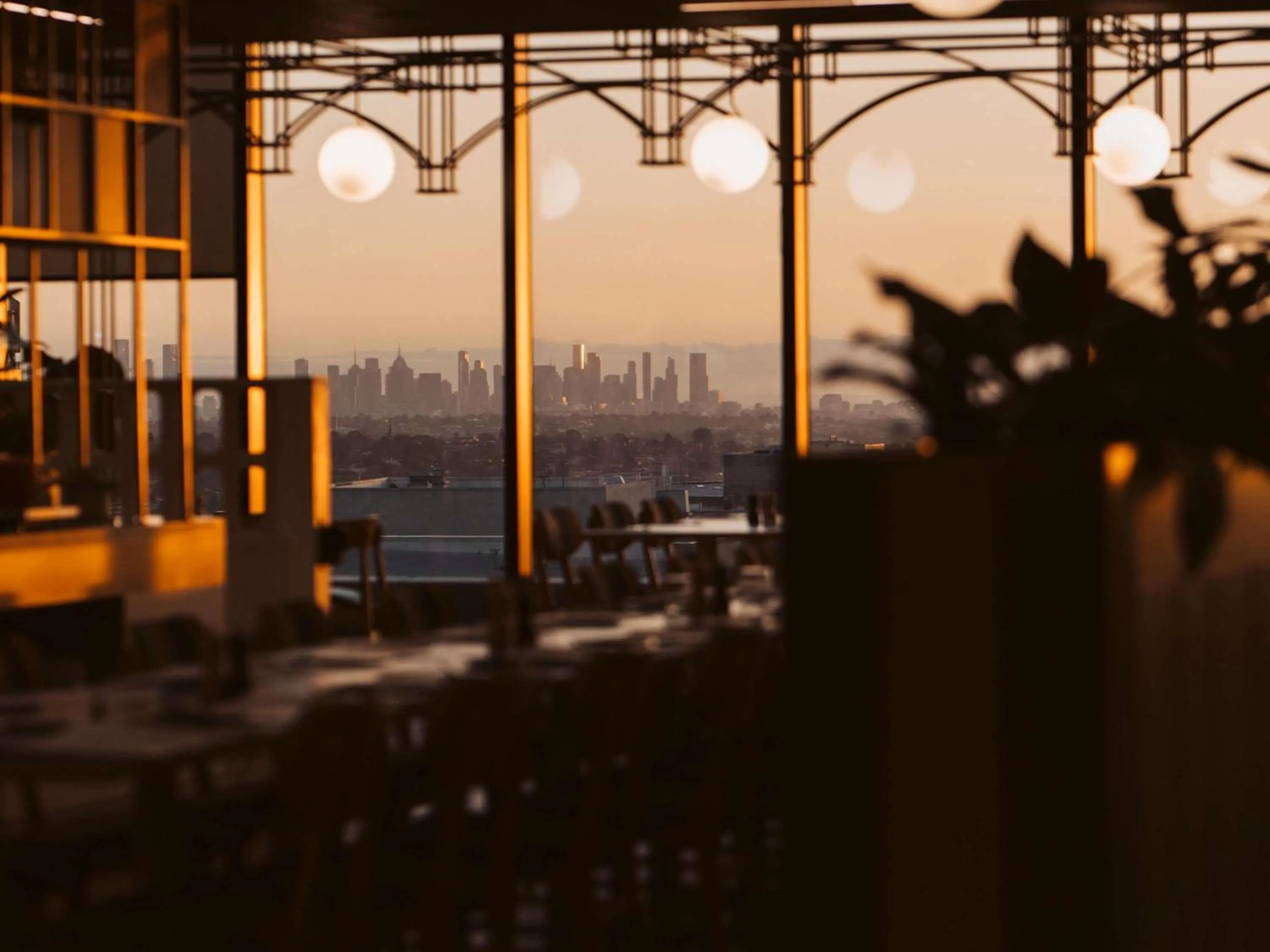 Restaurant/places to eat in Mercure Melbourne Doncaster