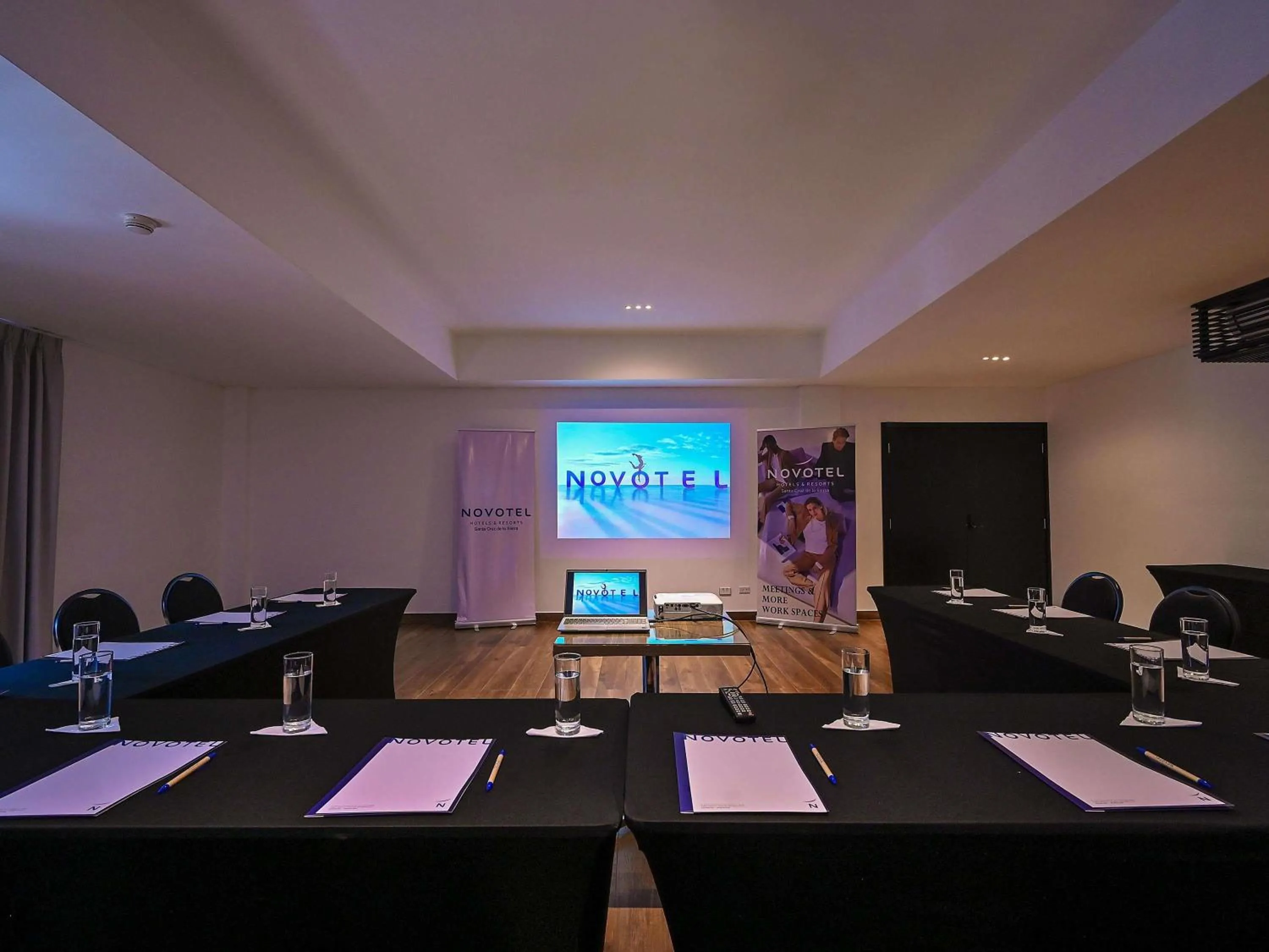 Meeting/conference room in Novotel Santa Cruz De La Sierra