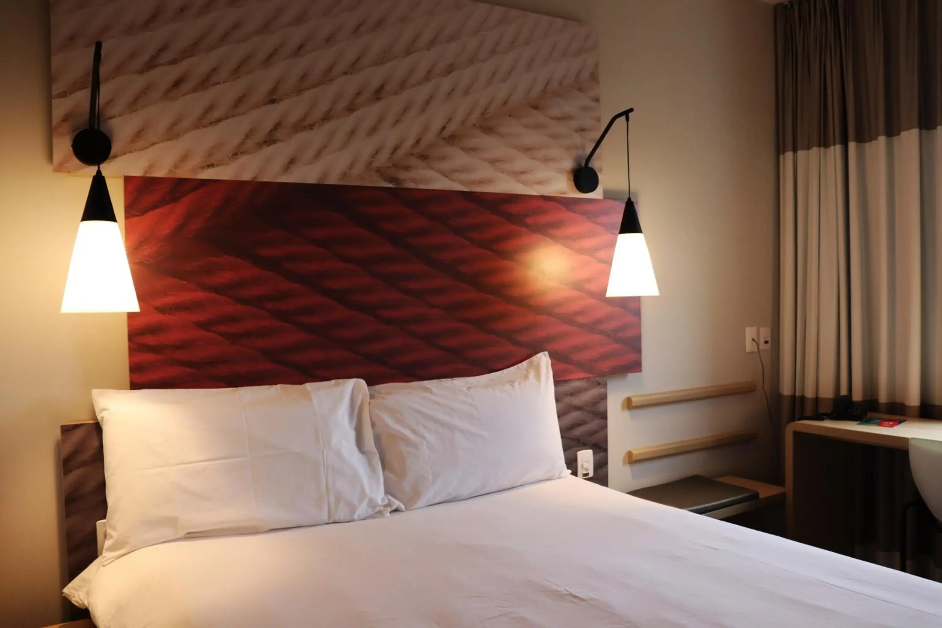 Standard Apartment with Double Bed and Sofa Bed in Ibis Guaxupe Standard Apartment with Double Bed and Sofa Bed in Ibis Guaxupe