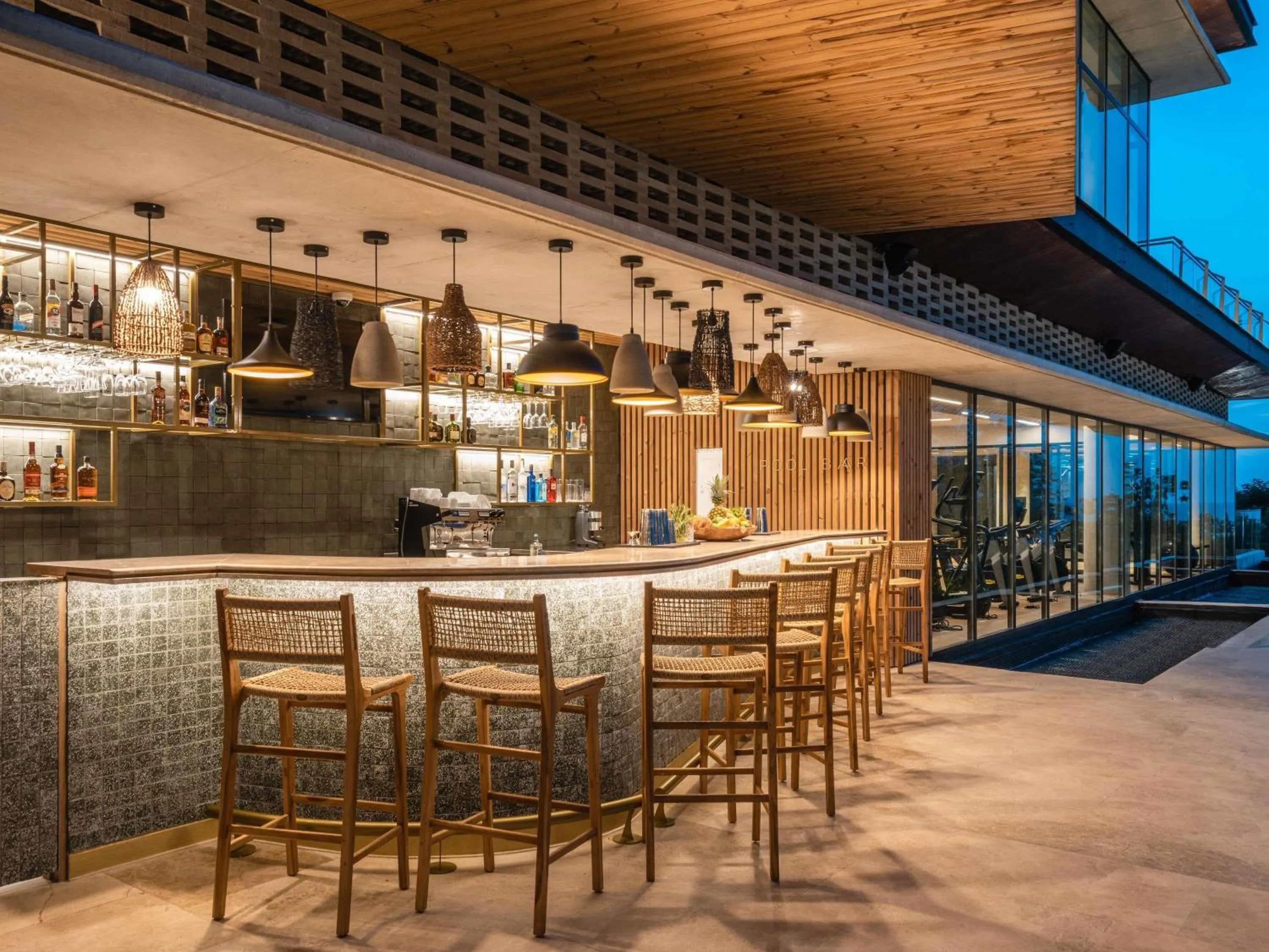 Lounge or bar in Sofitel Barú Cartagena