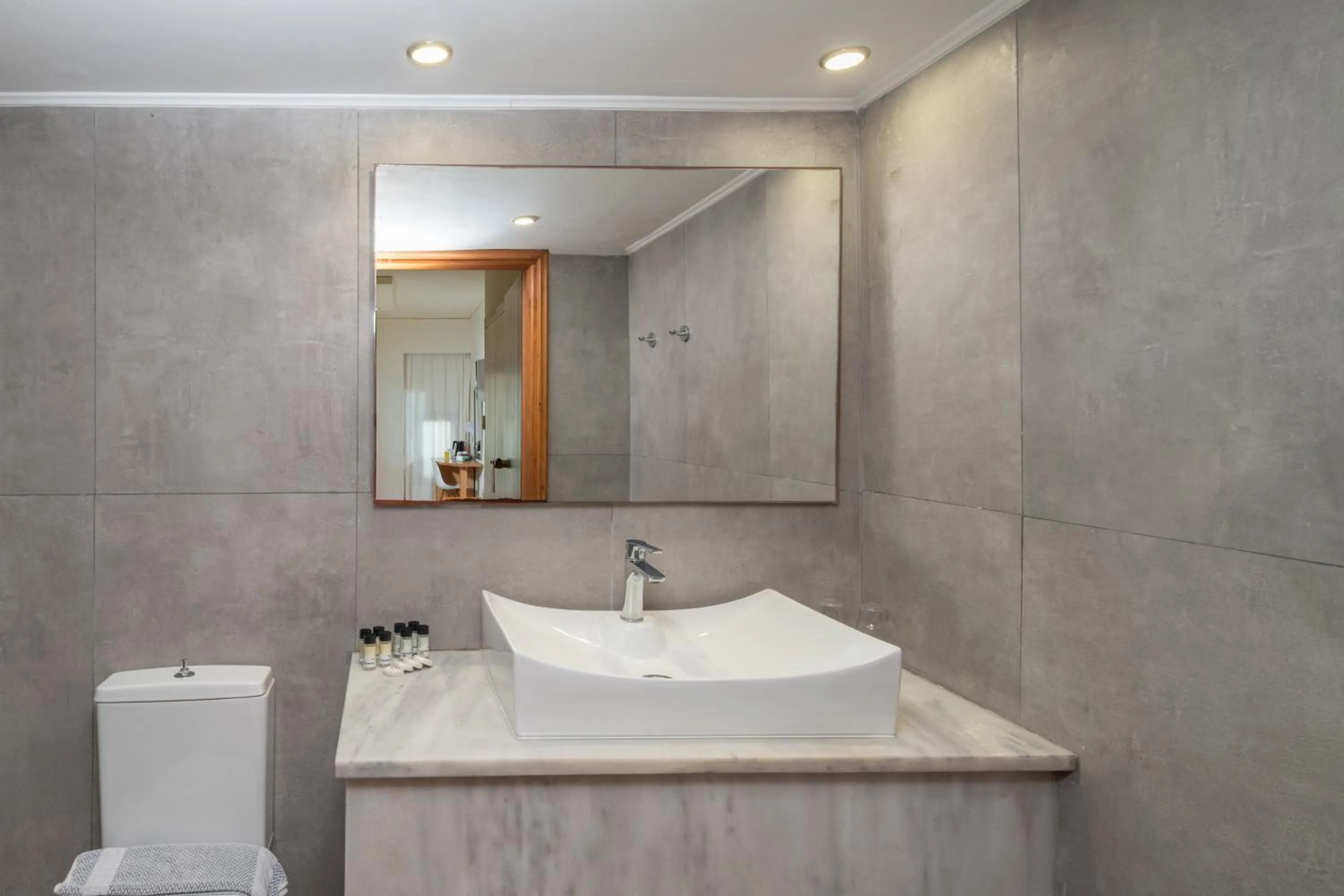 Toilet in Themis Beach Hotel