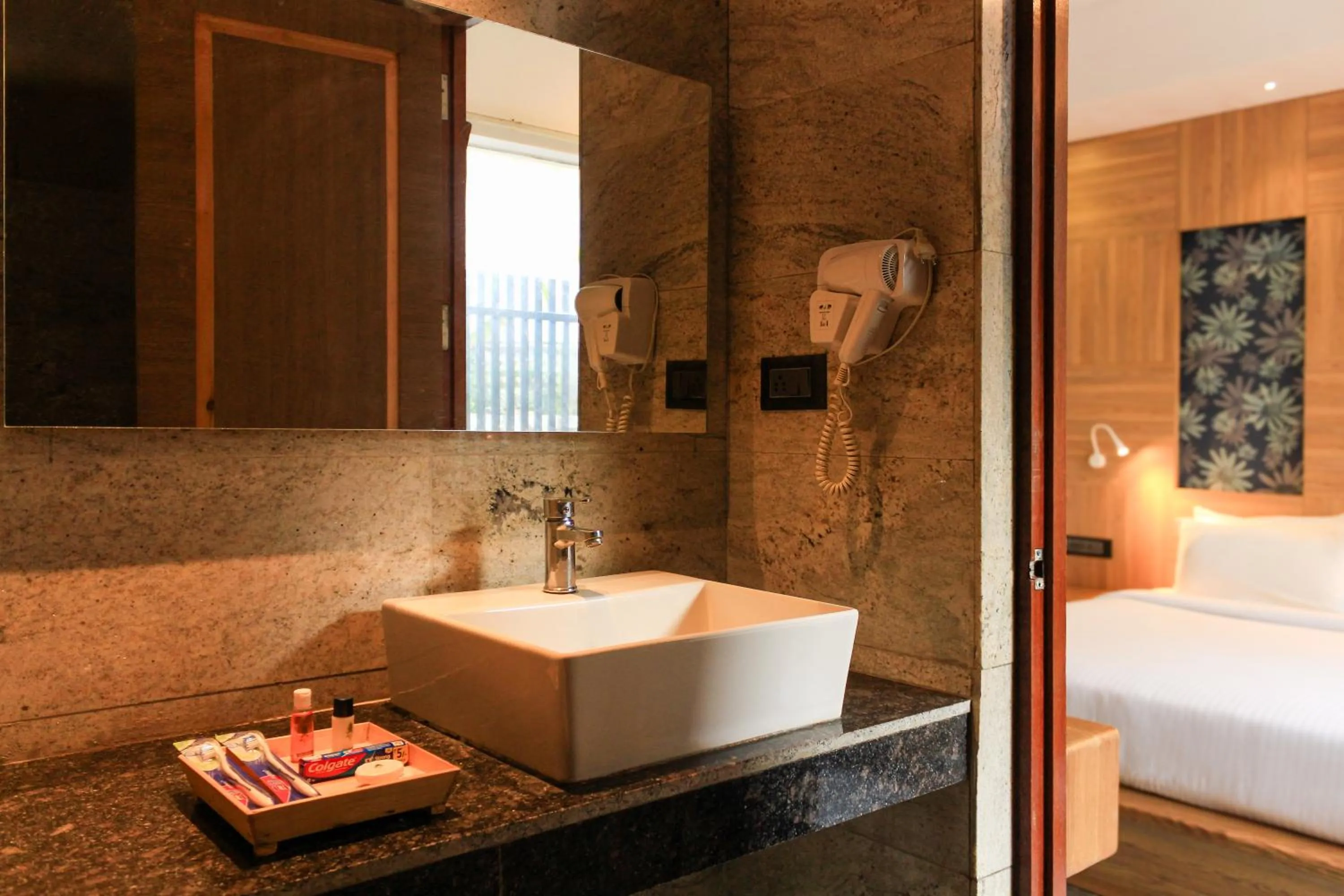 Bathroom, Bed in MERIDIAN HILL TOP YERCAUD