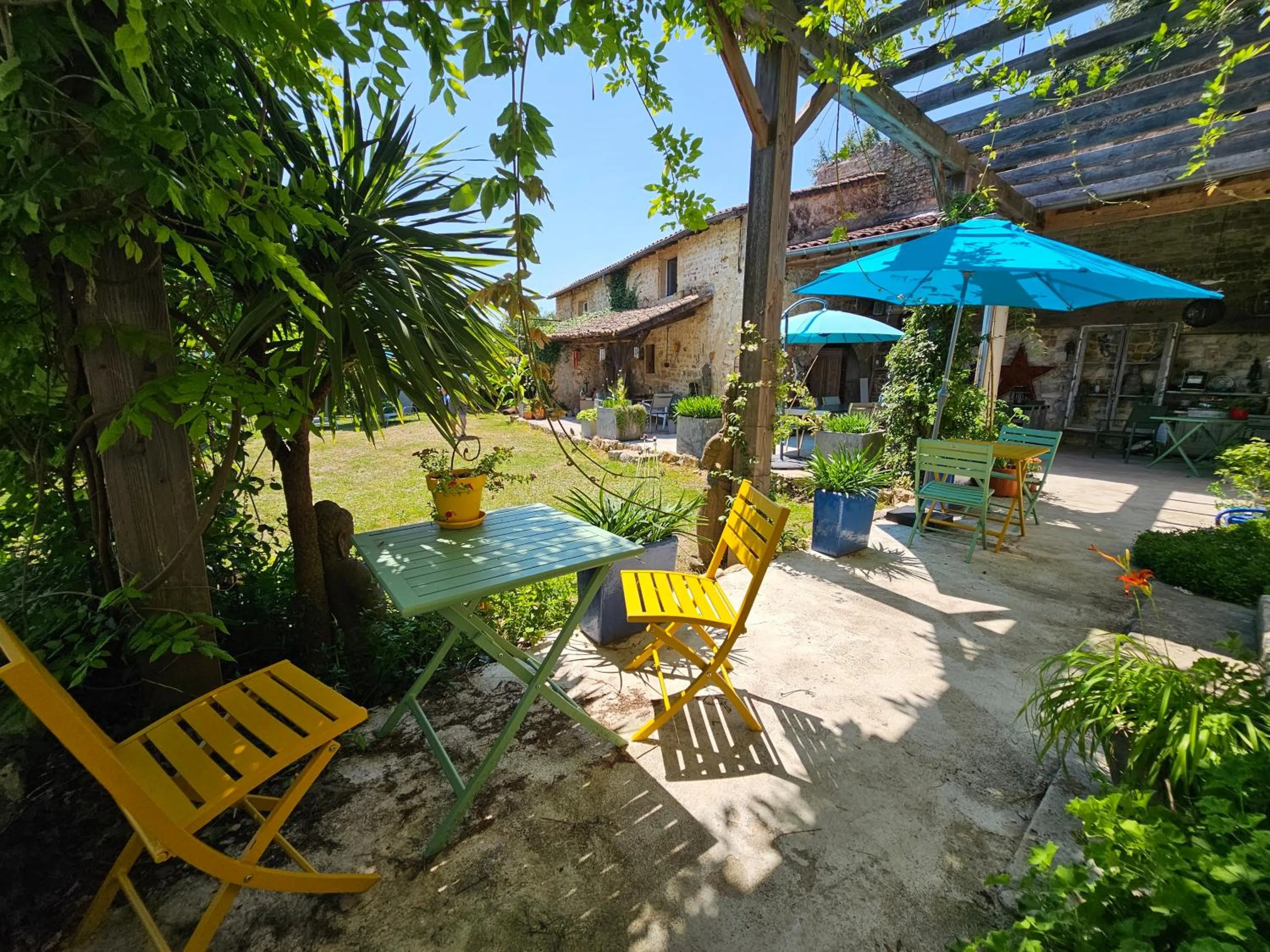 Patio in Maison Fossemagne