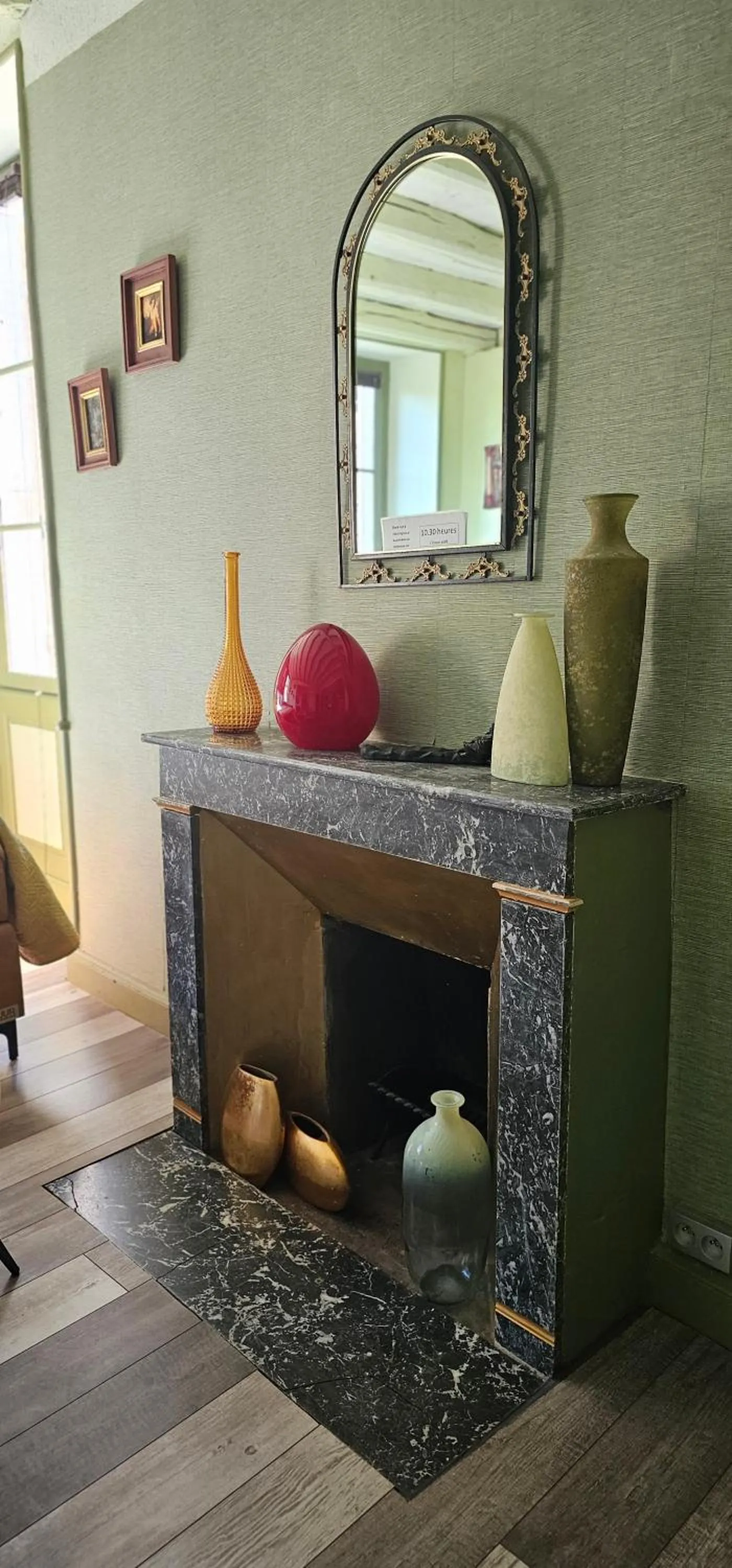 Decorative detail in Maison Fossemagne