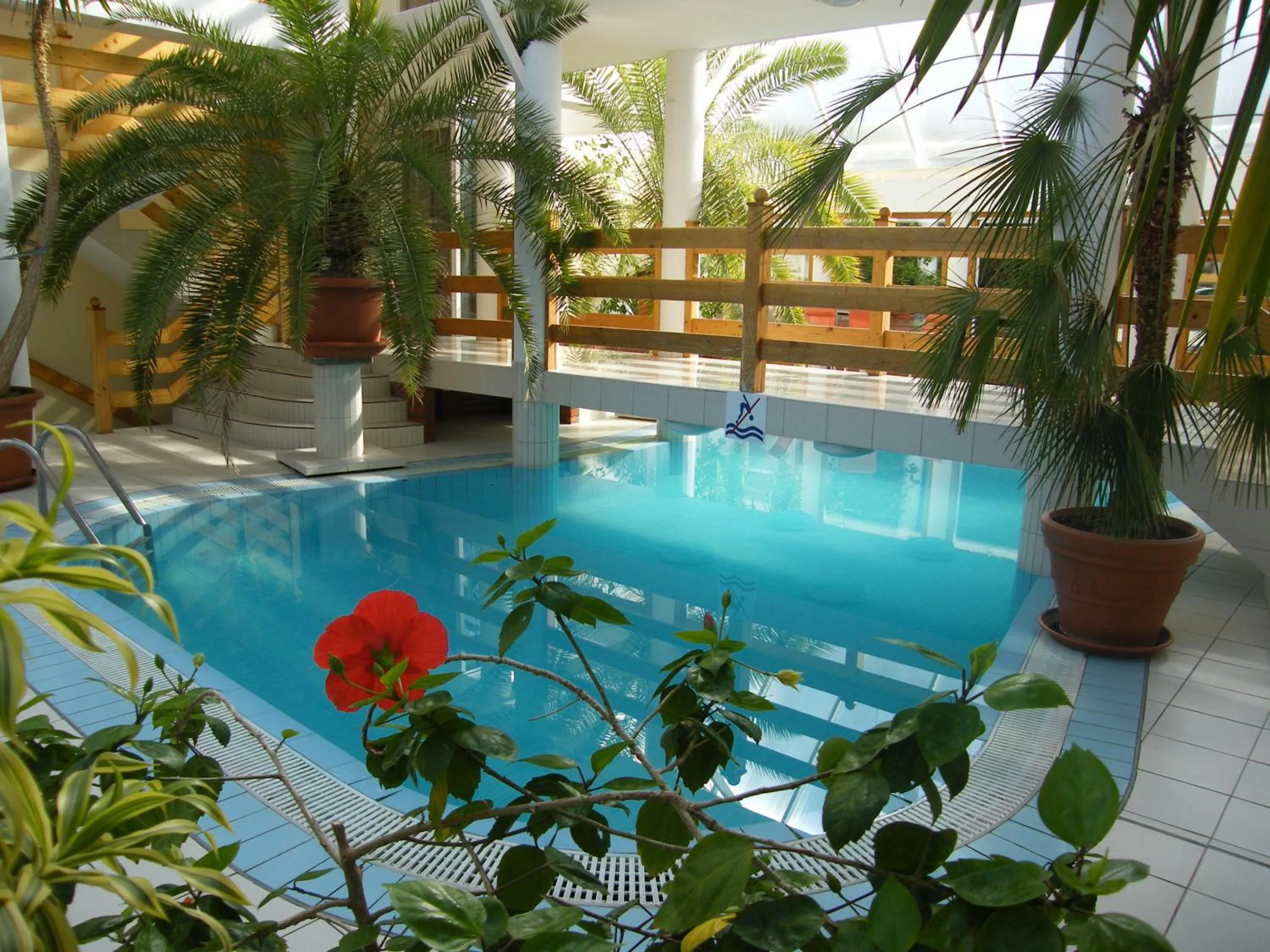 Swimming pool in Wellness Hotel Kakadu