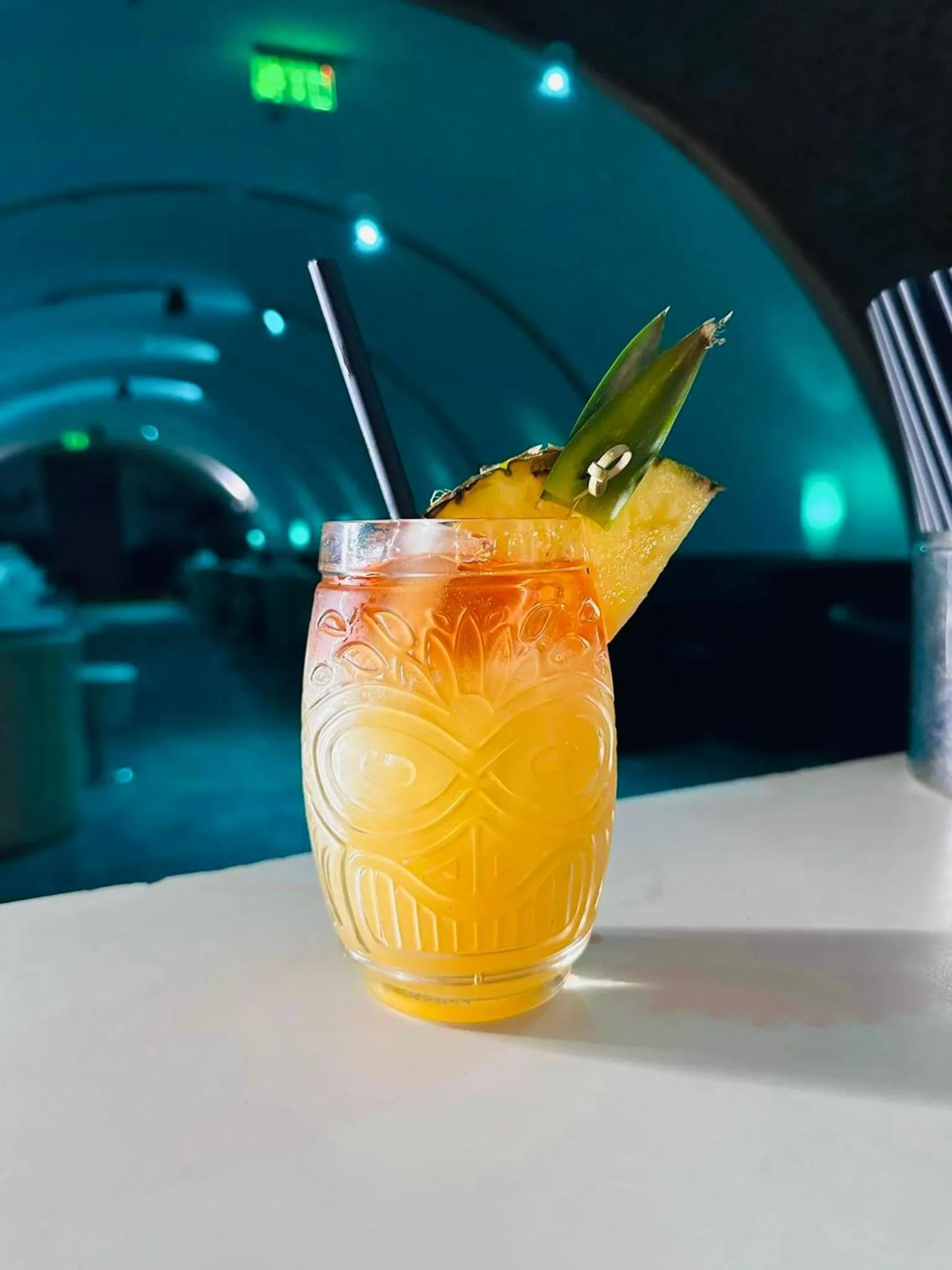 Nightclub / DJ in CE Plaza Hotel