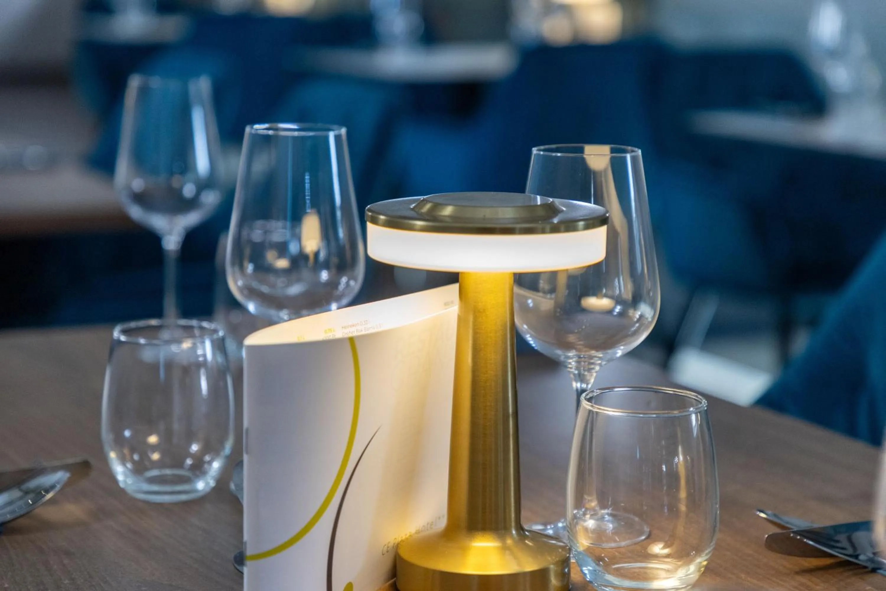 Living room in CE Plaza Hotel