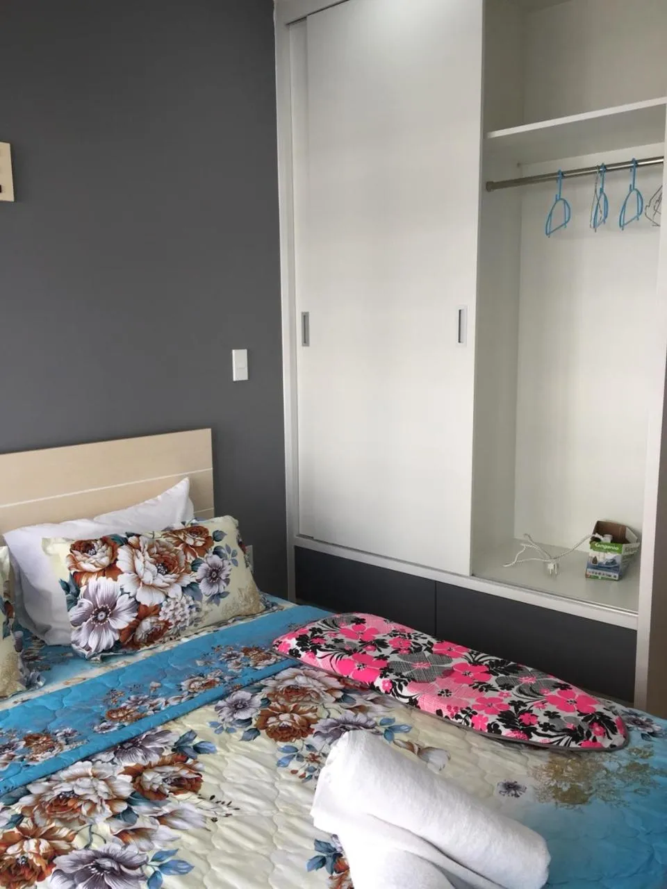 Bedroom, Bed in Saigon South Residence - Vina We Stay