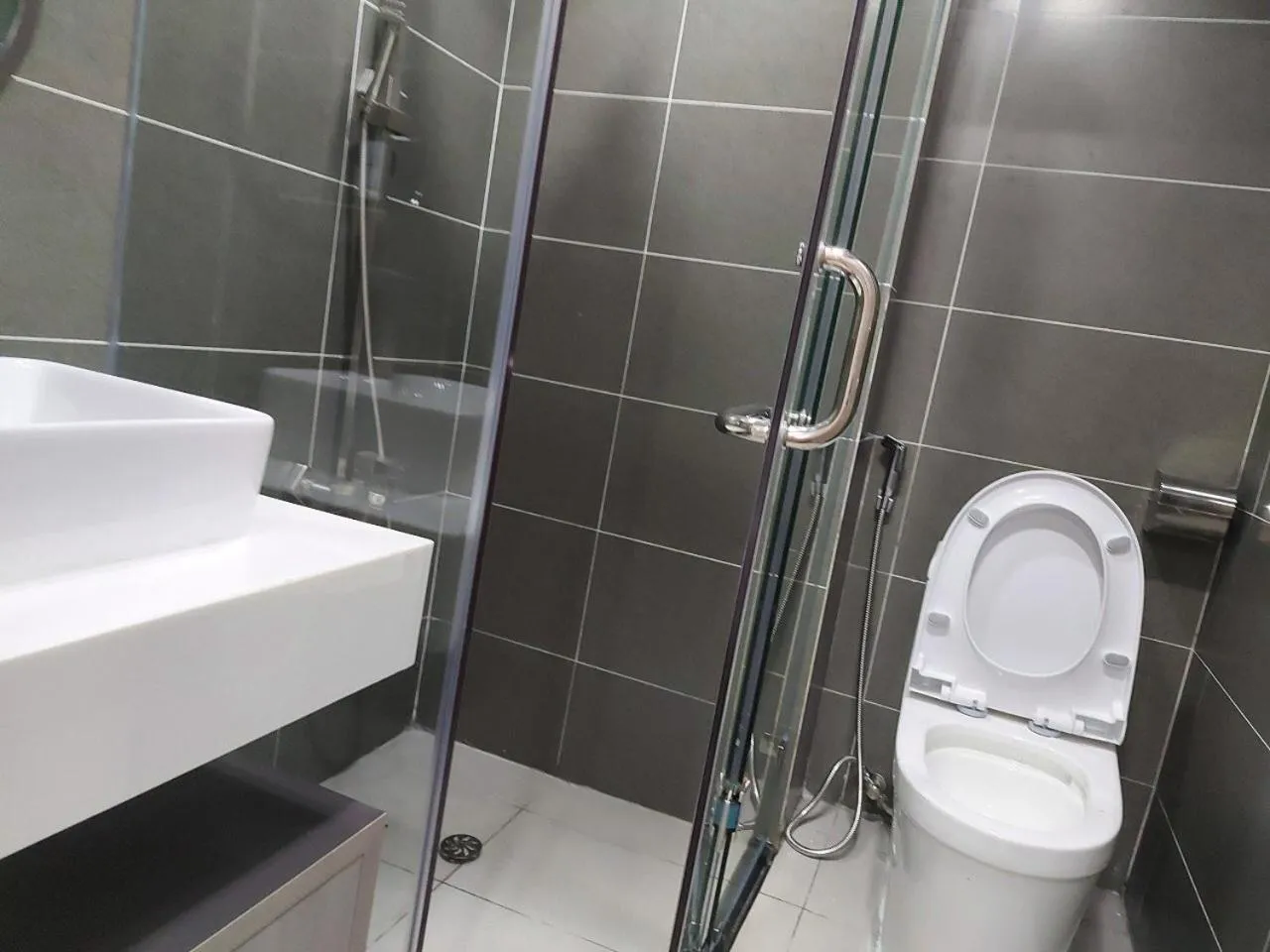 Bathroom in Saigon South Residence - Vina We Stay