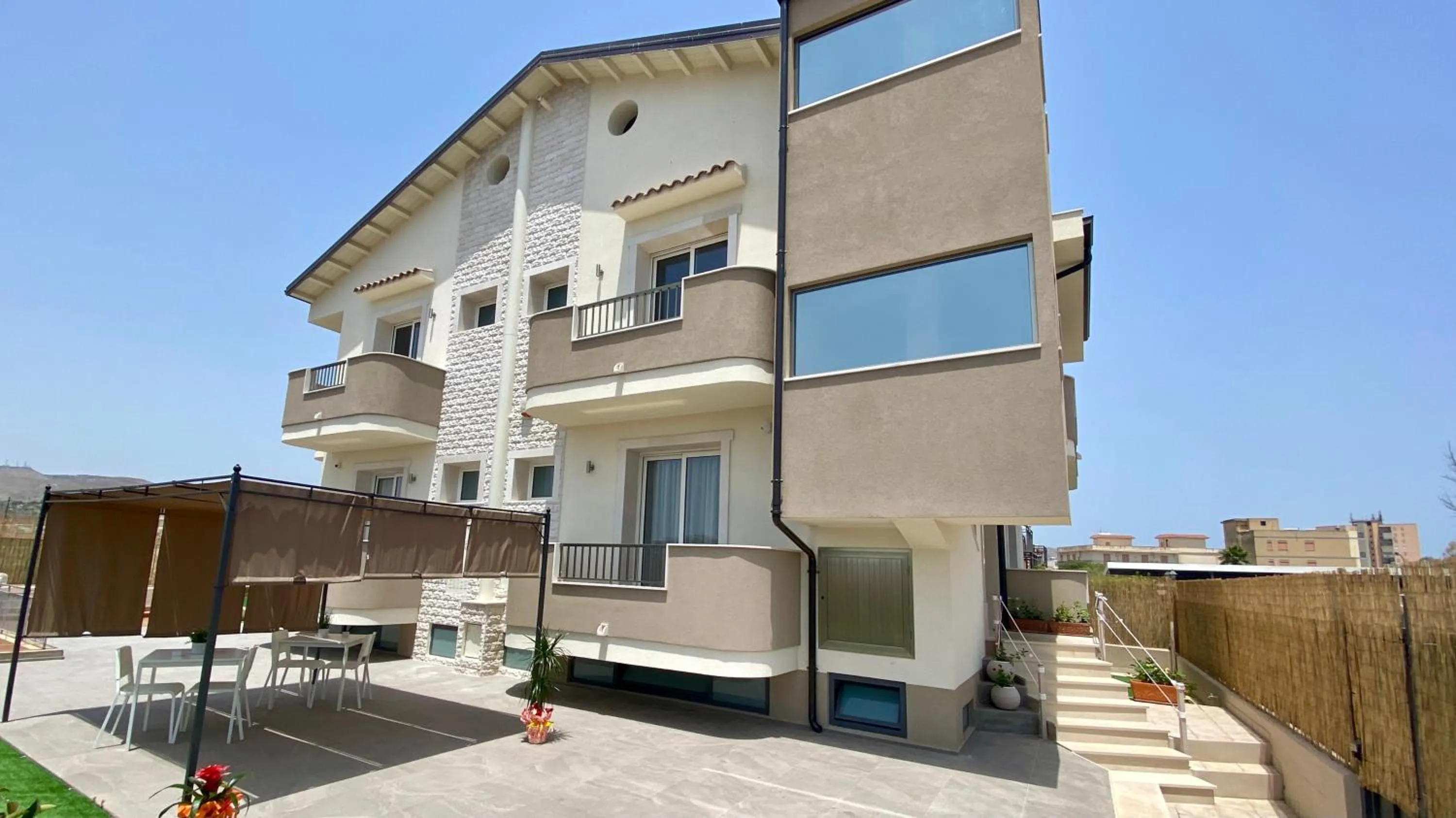 Property building in Avola My House B&B