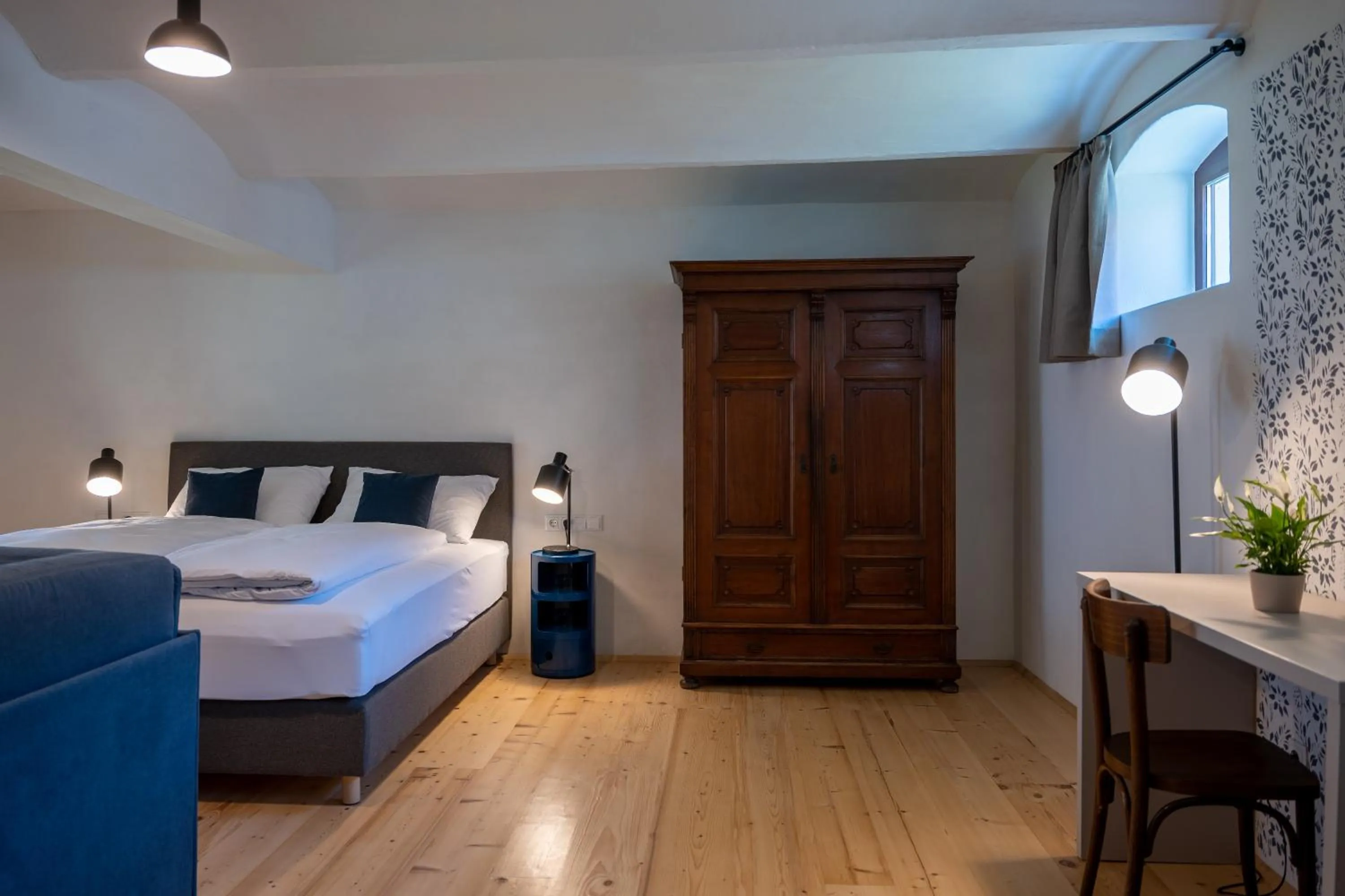 Bed in Tschardakenhof Appartements