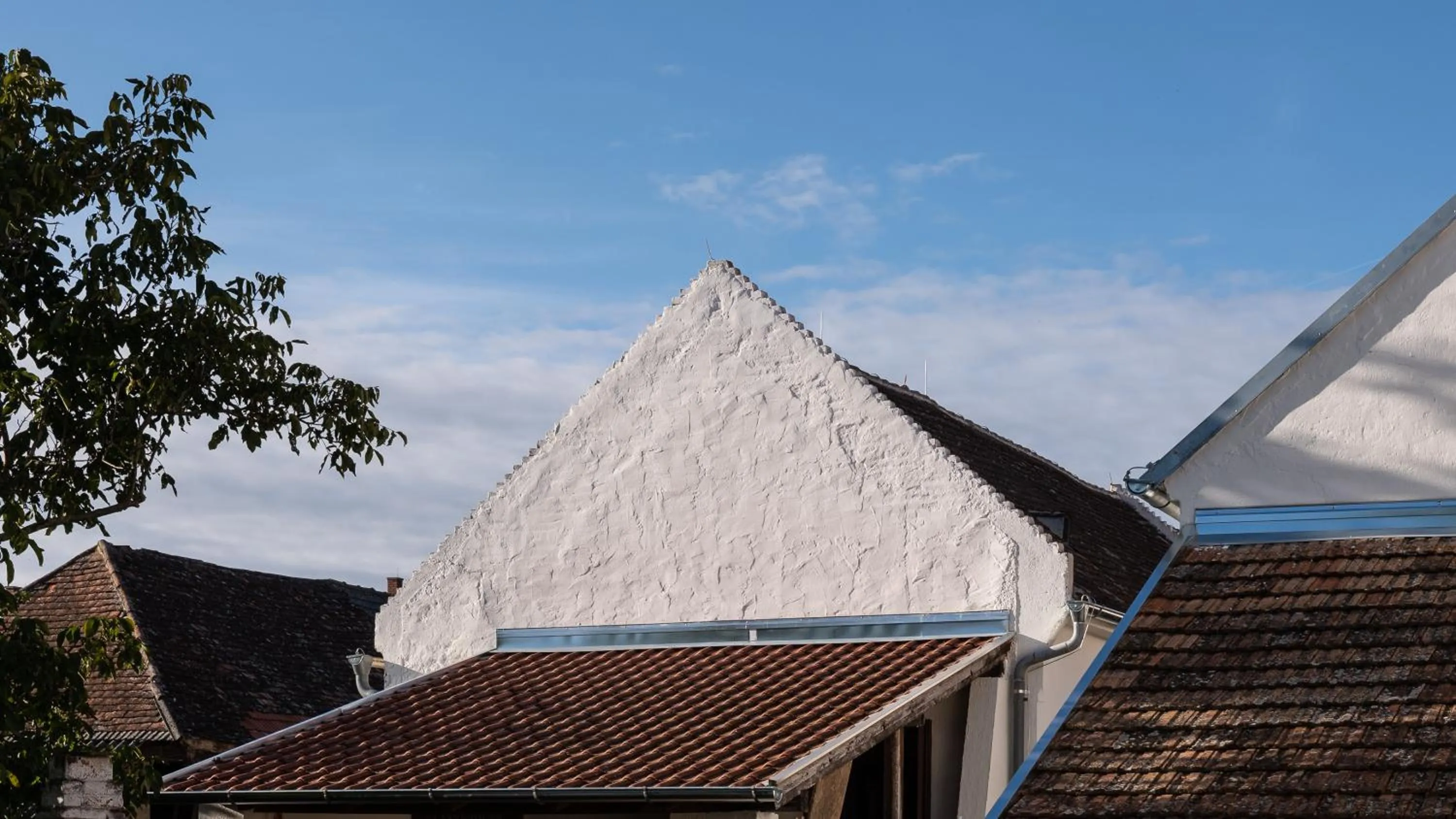 Property building in Tschardakenhof Appartements