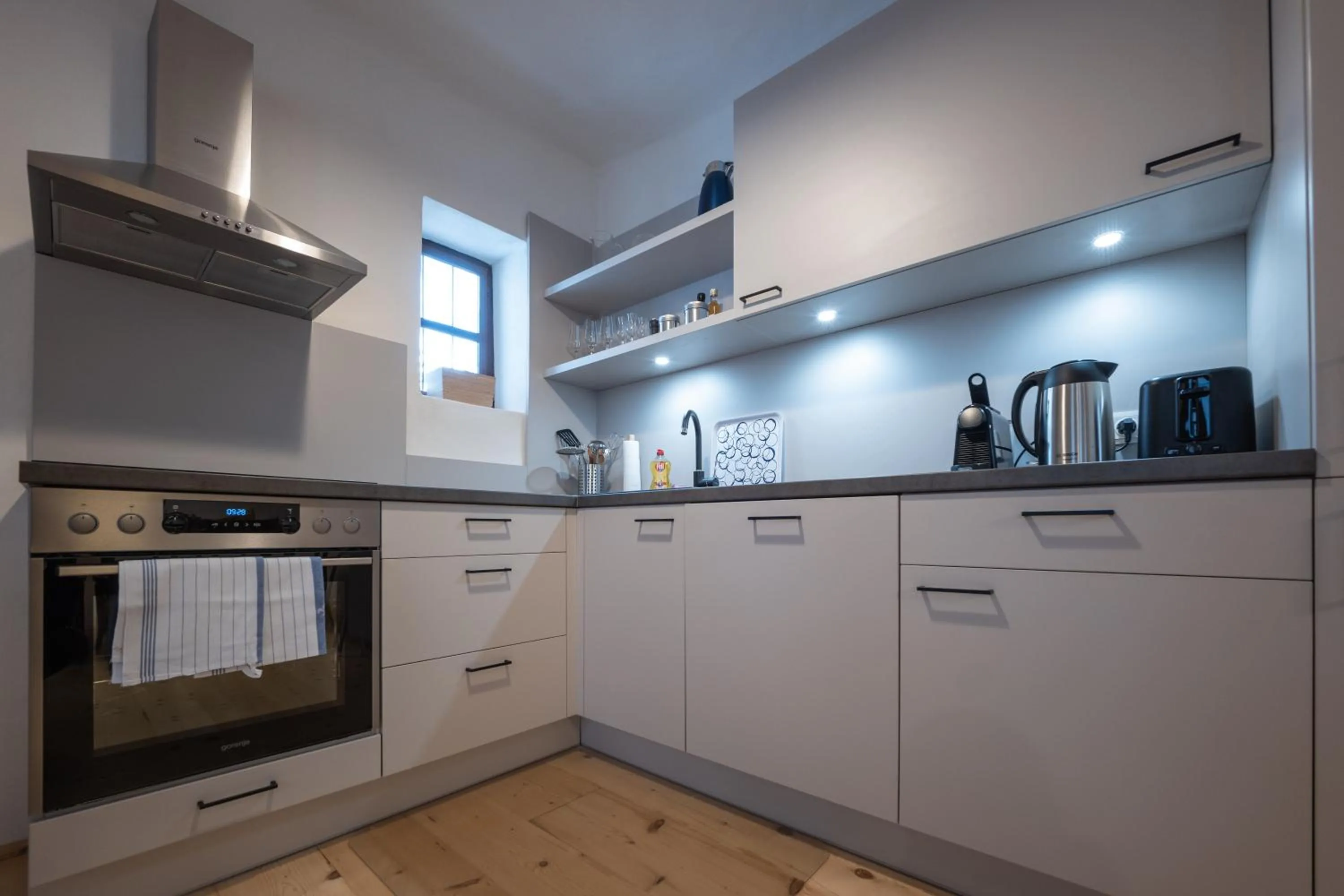 Kitchen or kitchenette in Tschardakenhof Appartements