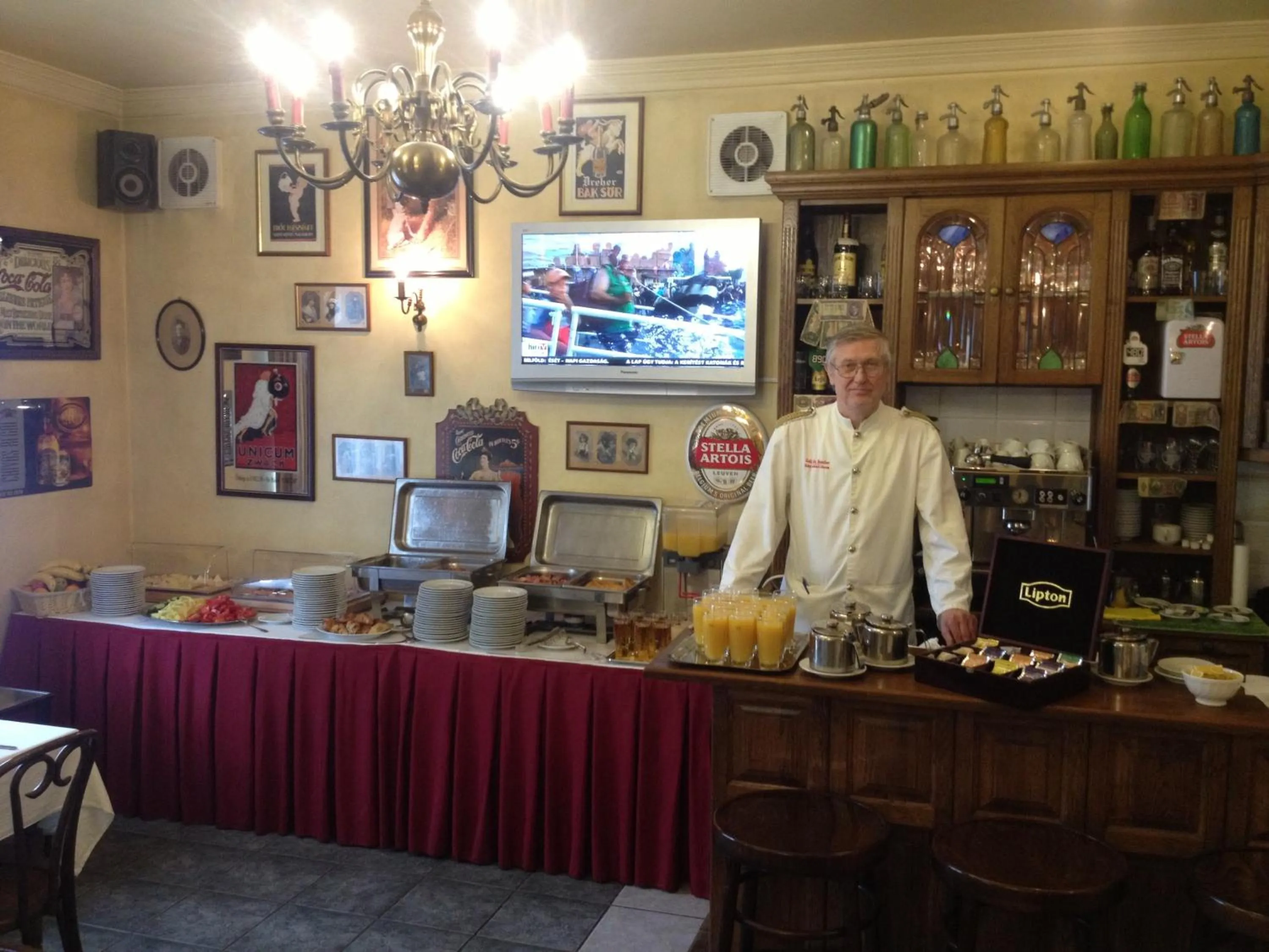 Staff in Lévay Villa Hotel