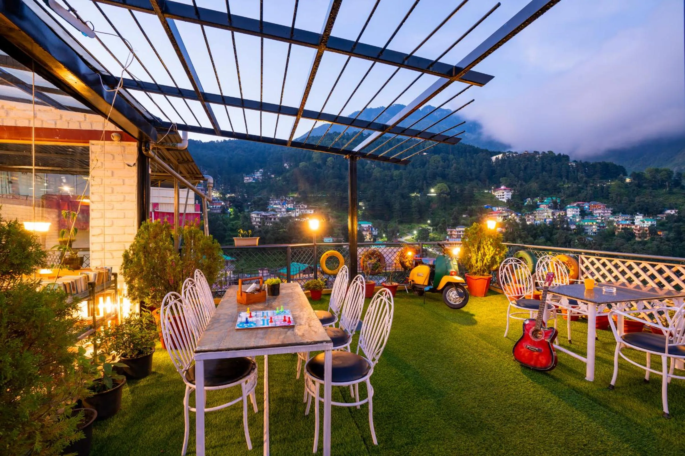 Garden in Zostel McLeodganj