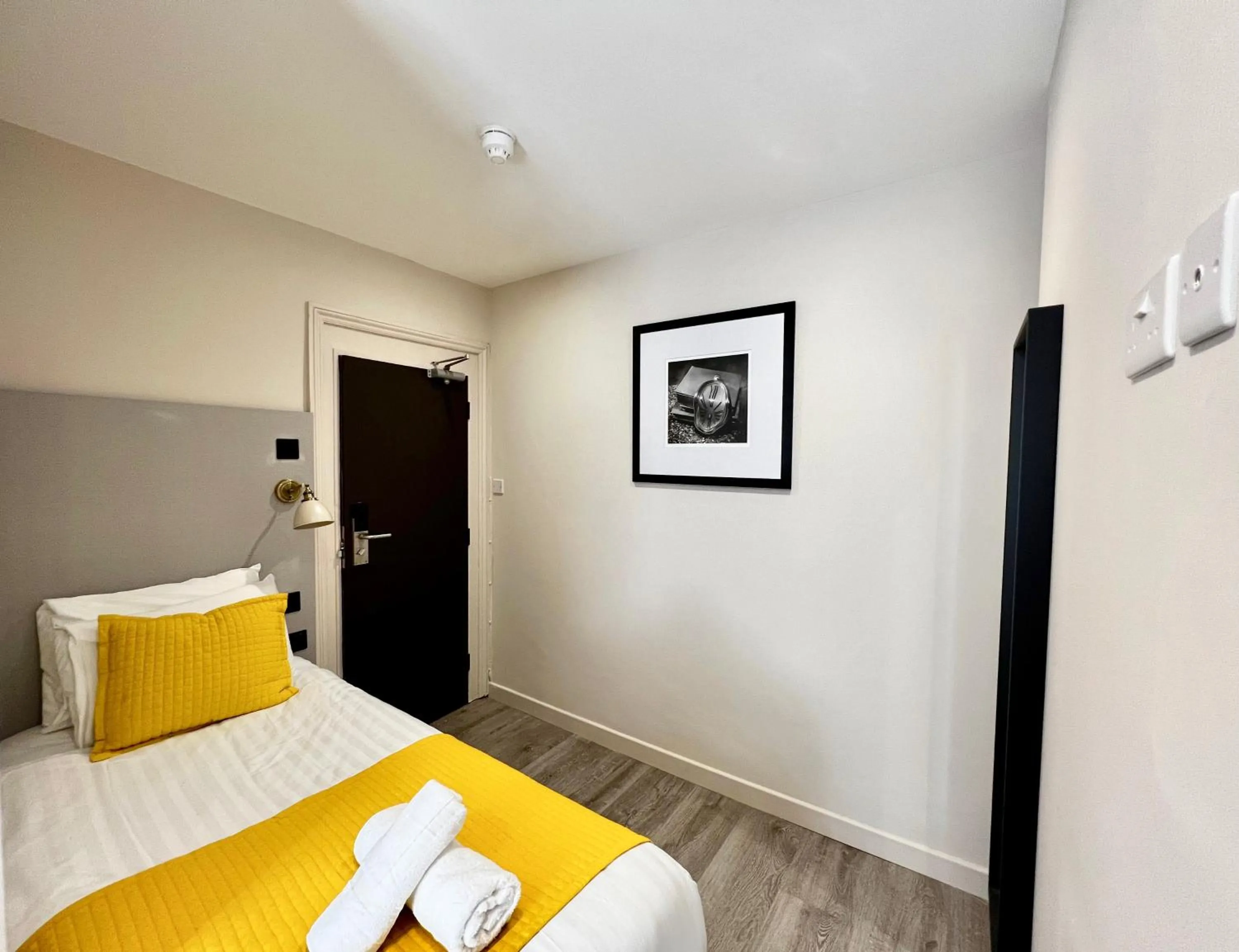 Bed in Pearl & Pebbles Eastbourne