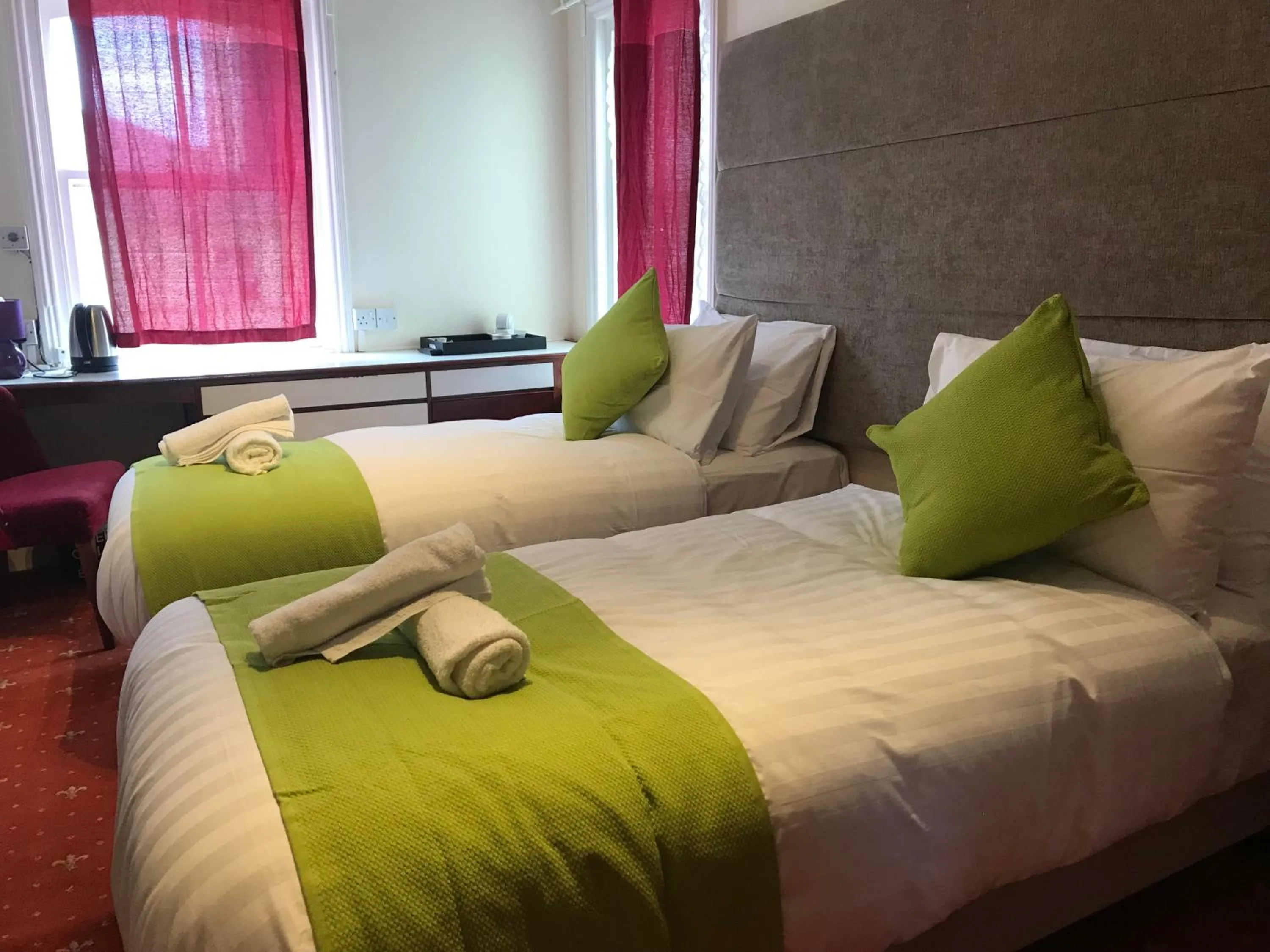 Bed in Pearl & Pebbles Eastbourne