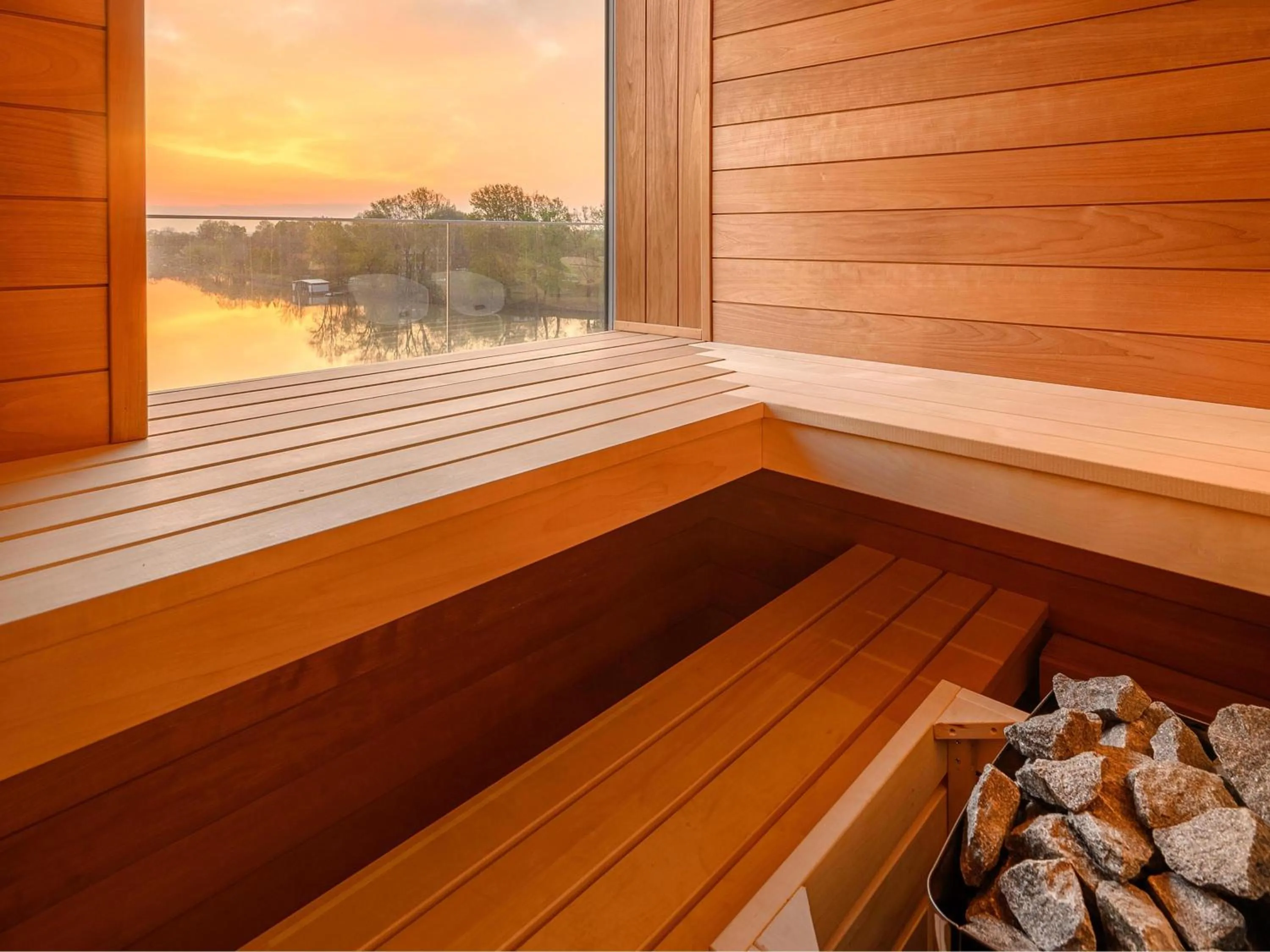 Photo of the whole room in Mercure Tokaj Center