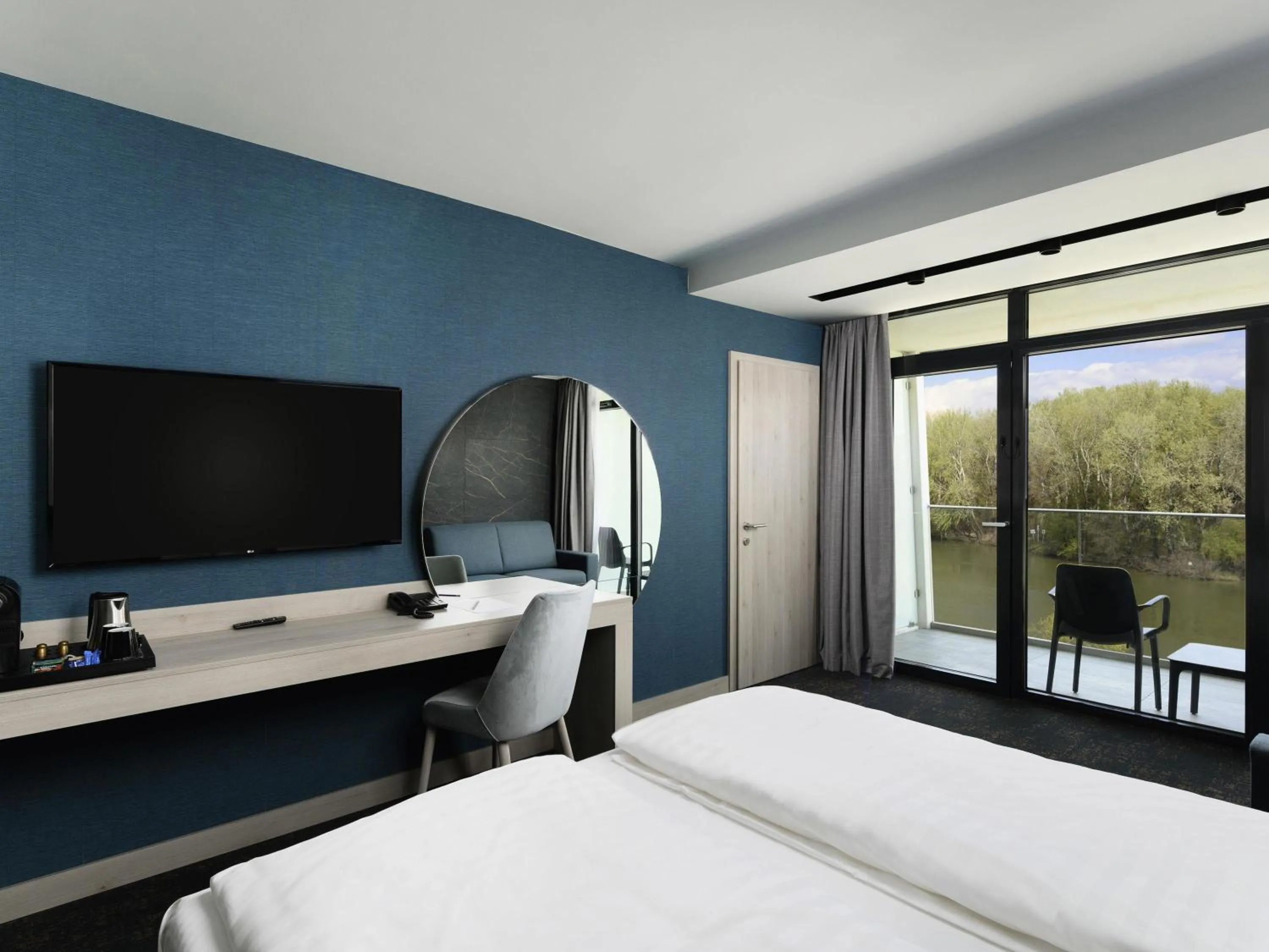 Bedroom, Bed in Mercure Tokaj Center