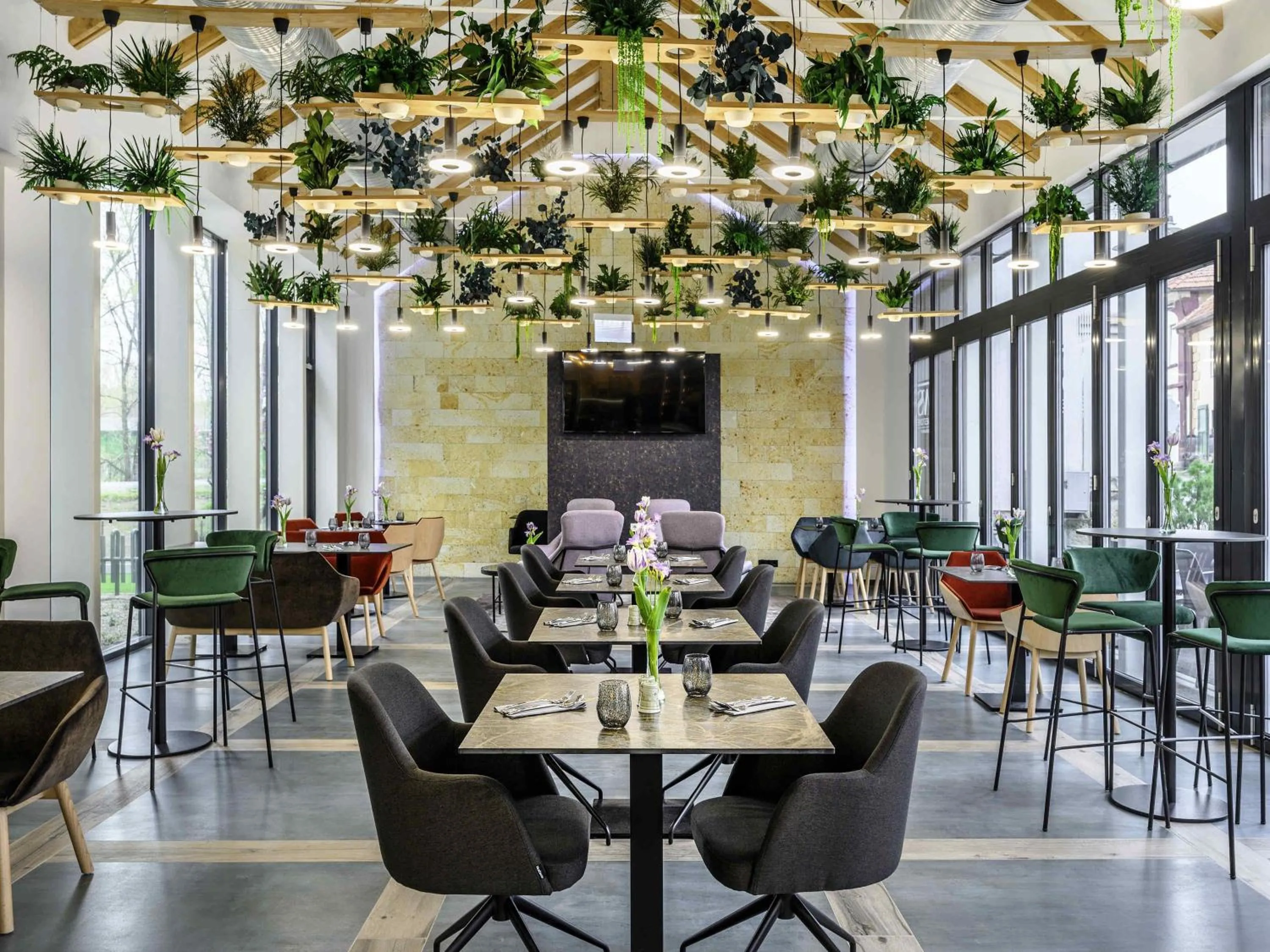 Restaurant/places to eat in Mercure Tokaj Center